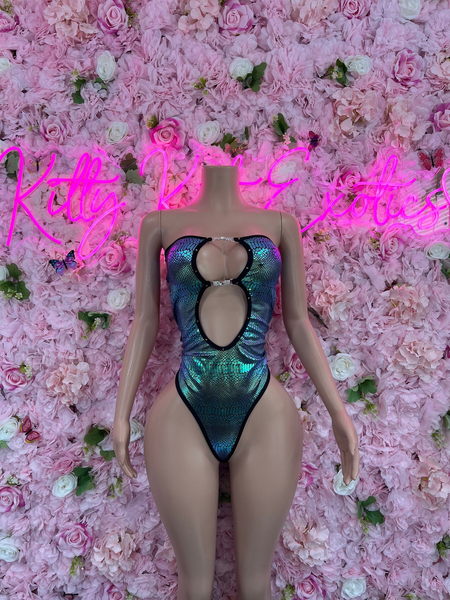 One Piece Snake Print Bodysuit Sexy Animal Print Outfit for Parties, Clubwear, or Festivals | Trendy and Eye-Catching Fashion