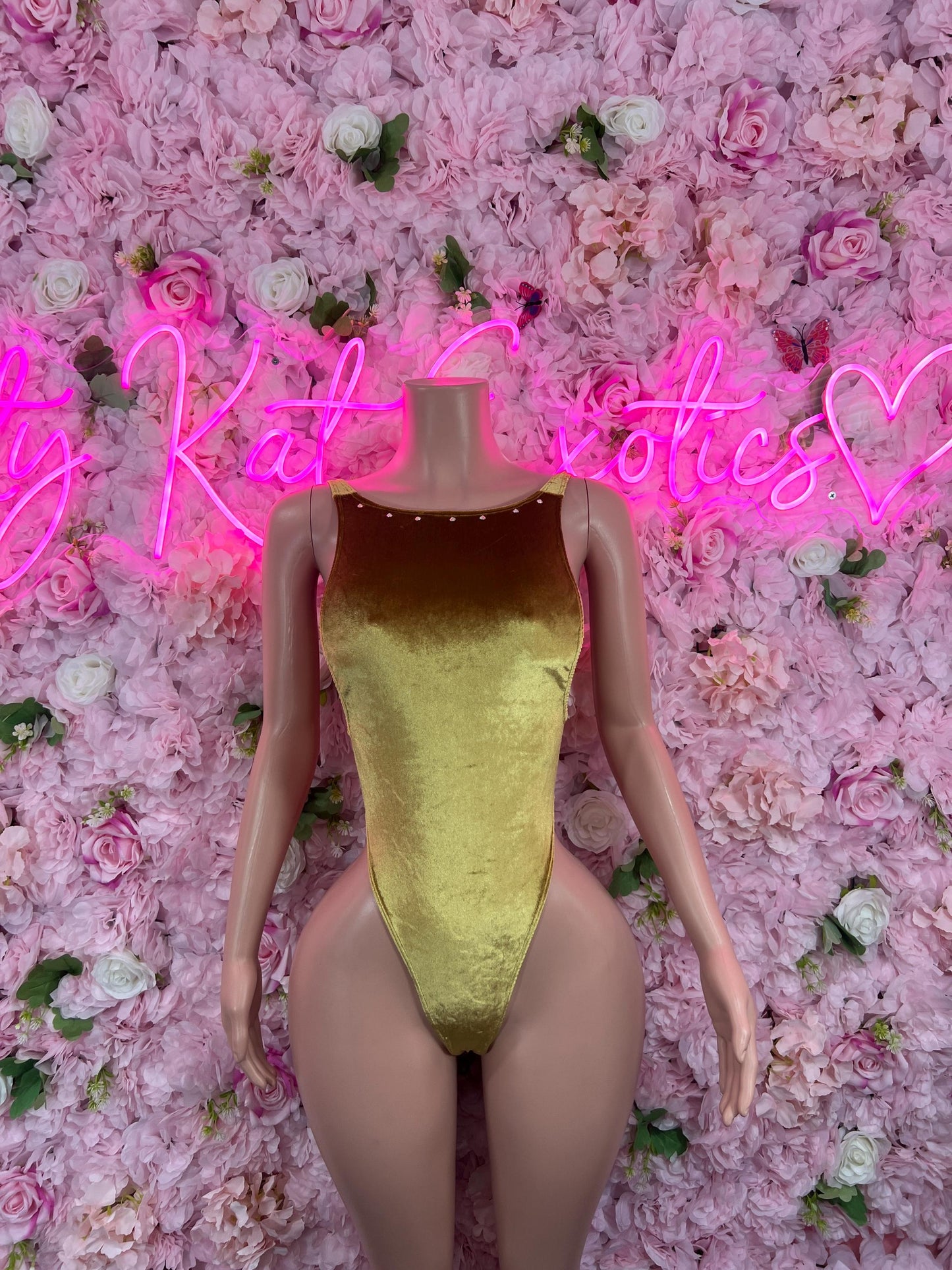 One-Piece Gold Bodysuit Stunning Metallic Outfit for Parties, Night Out, or Special Occasions | Sexy and Eye-Catching Fashion