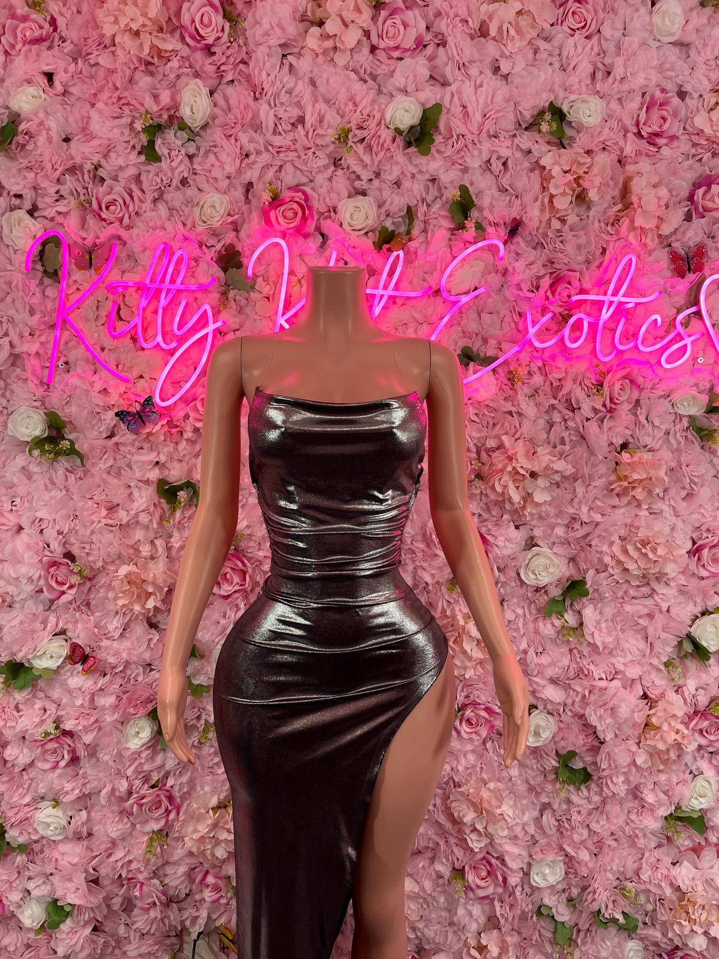 Exotic Dancewear Black Metallic Gown Glamorous Evening Dress for Parties, Formal Events, or Special Occasions | Sexy and Elegant Fashion
