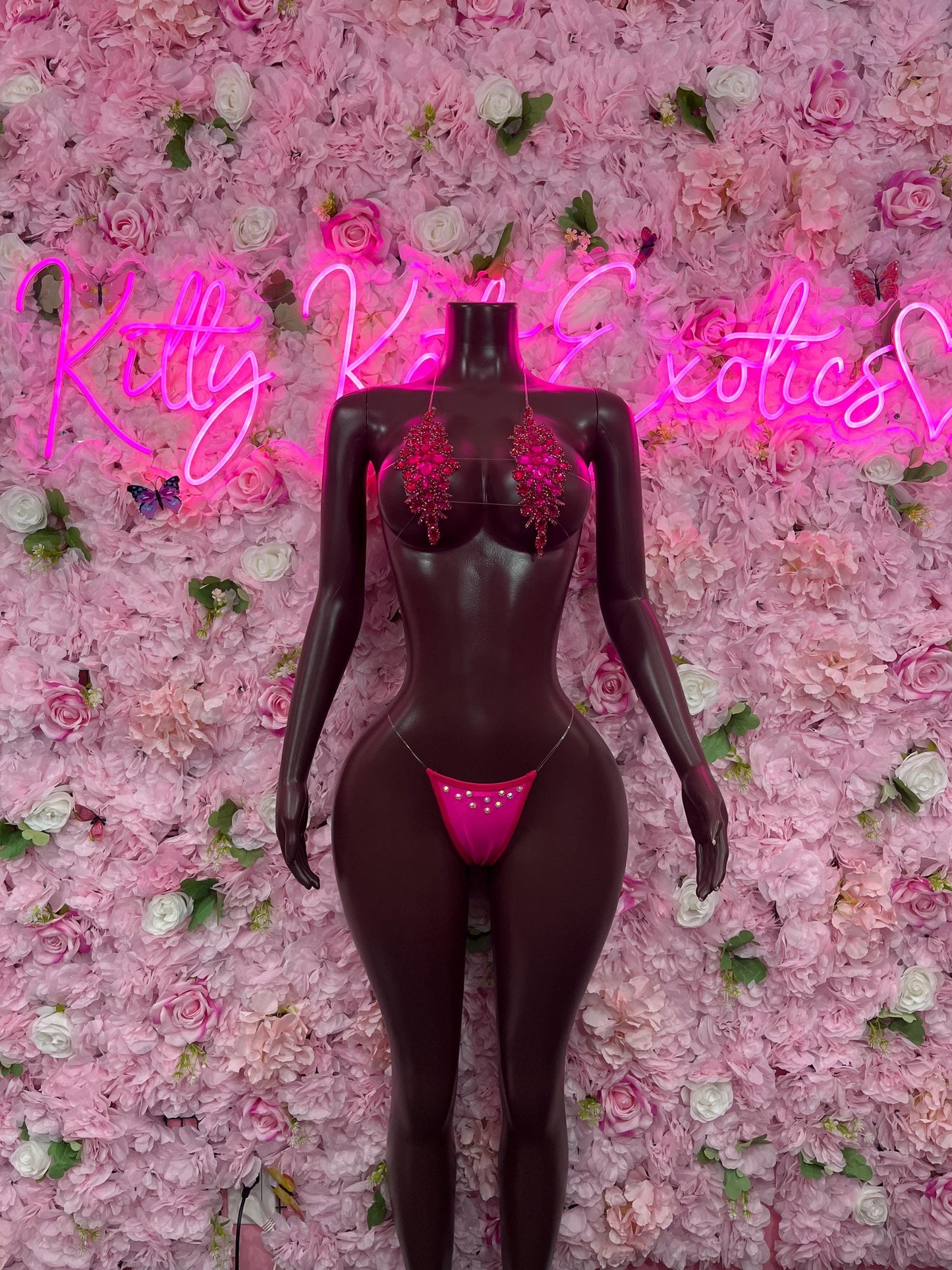 Exotic DancewearTwo Piece Pink Rhinestone Dancewear Festival Wear Exotic Ravewear Costume Perfomer Outfit