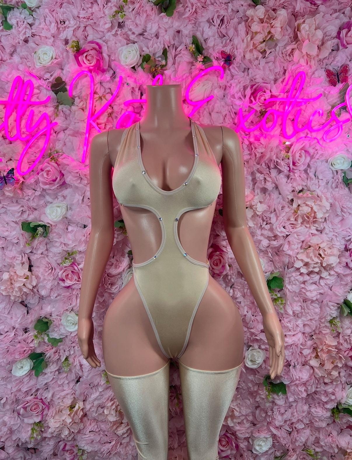 Exotic Dancewear Two Piece Nude With Leggings Costume For Performers and Festival Wear