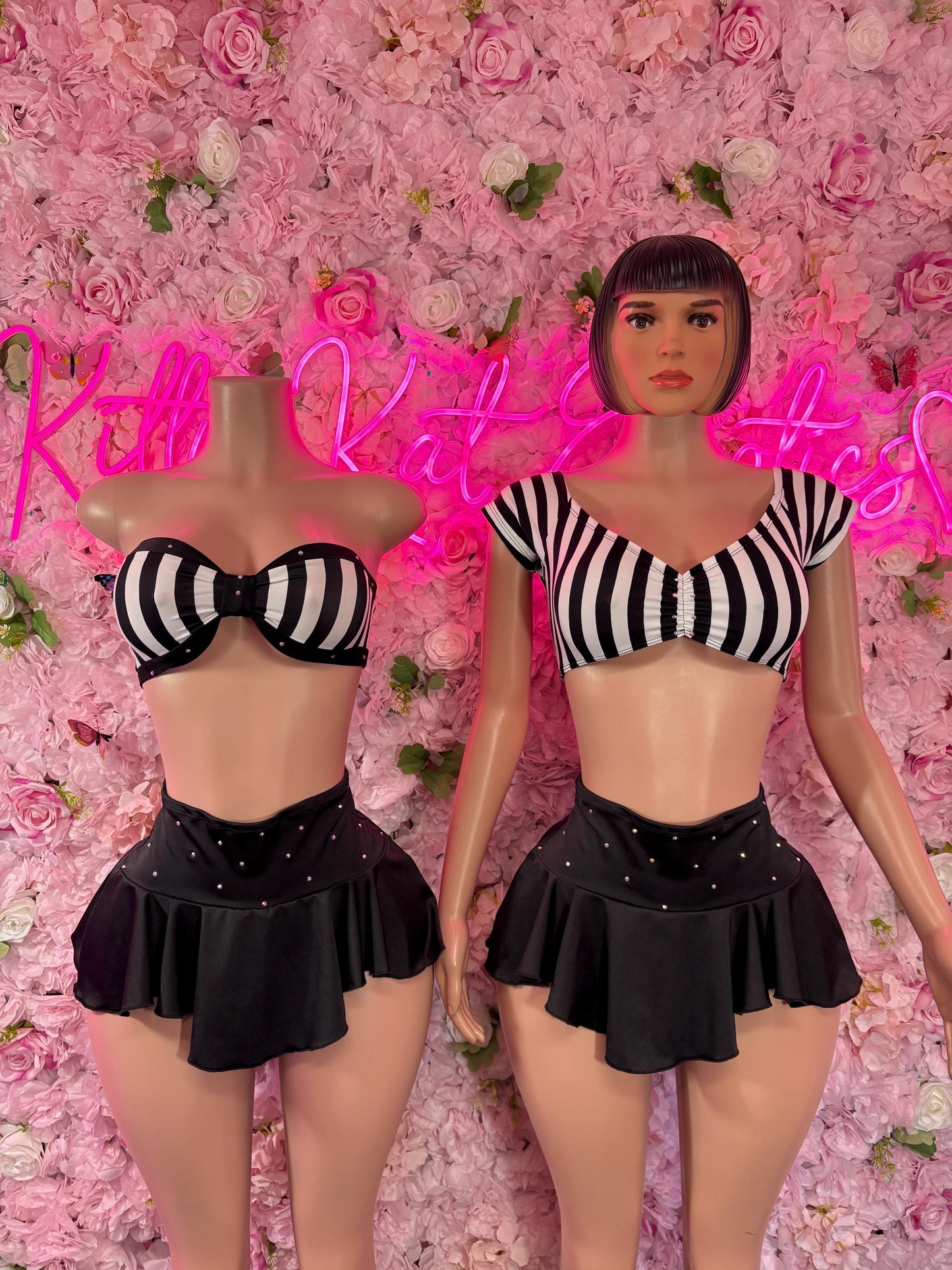 Bottle Girl Referee Costume Set - Two Piece Sports Skirt for Women - Halloween, Clubwear, Game Day, Roleplay, Festival Look