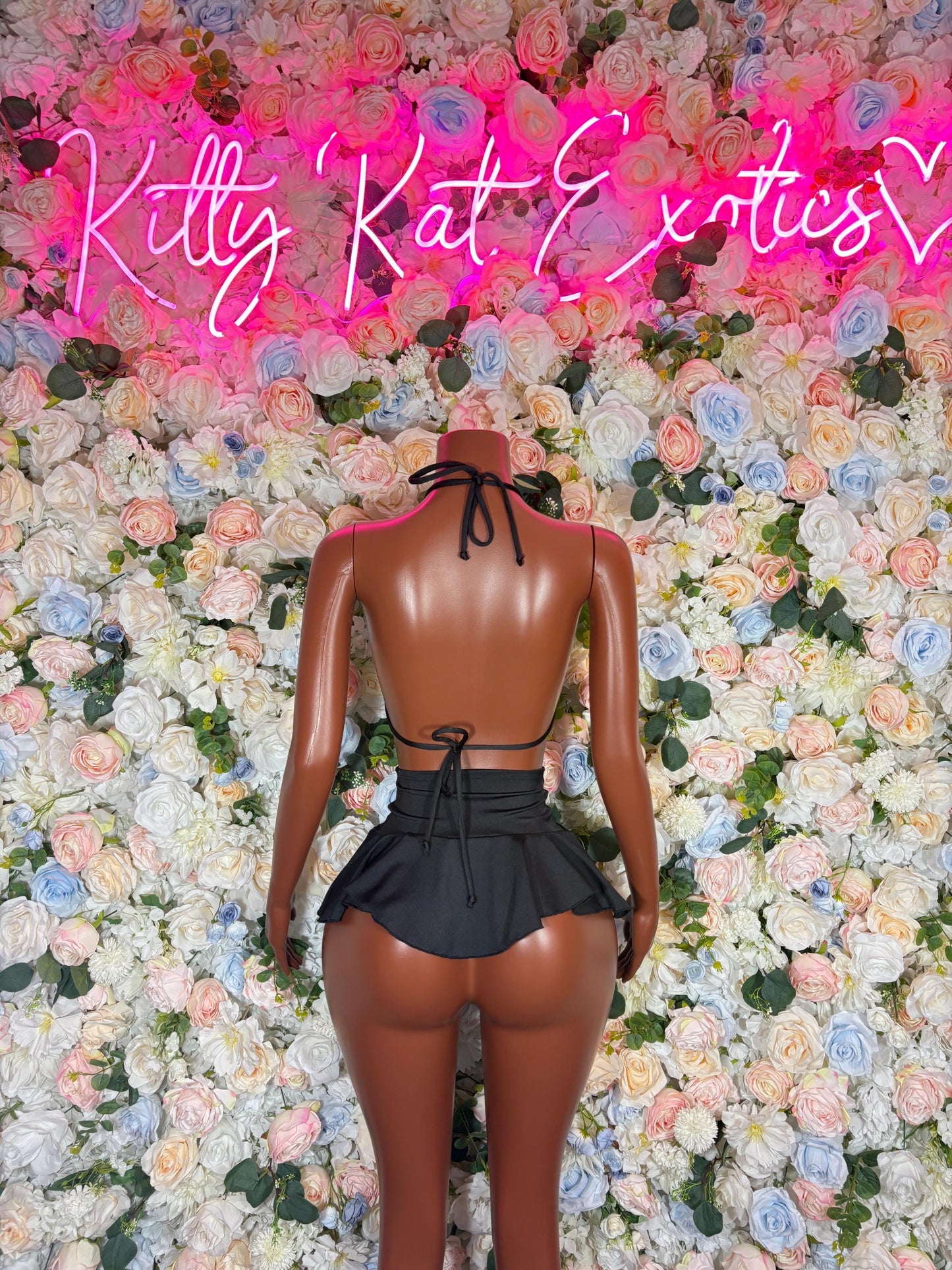 Bottlegirl Referee Set - Two-Piece Sports Skirt for Halloween, Game Day, Clubwear, Sports Bar, Roleplay & Festivals