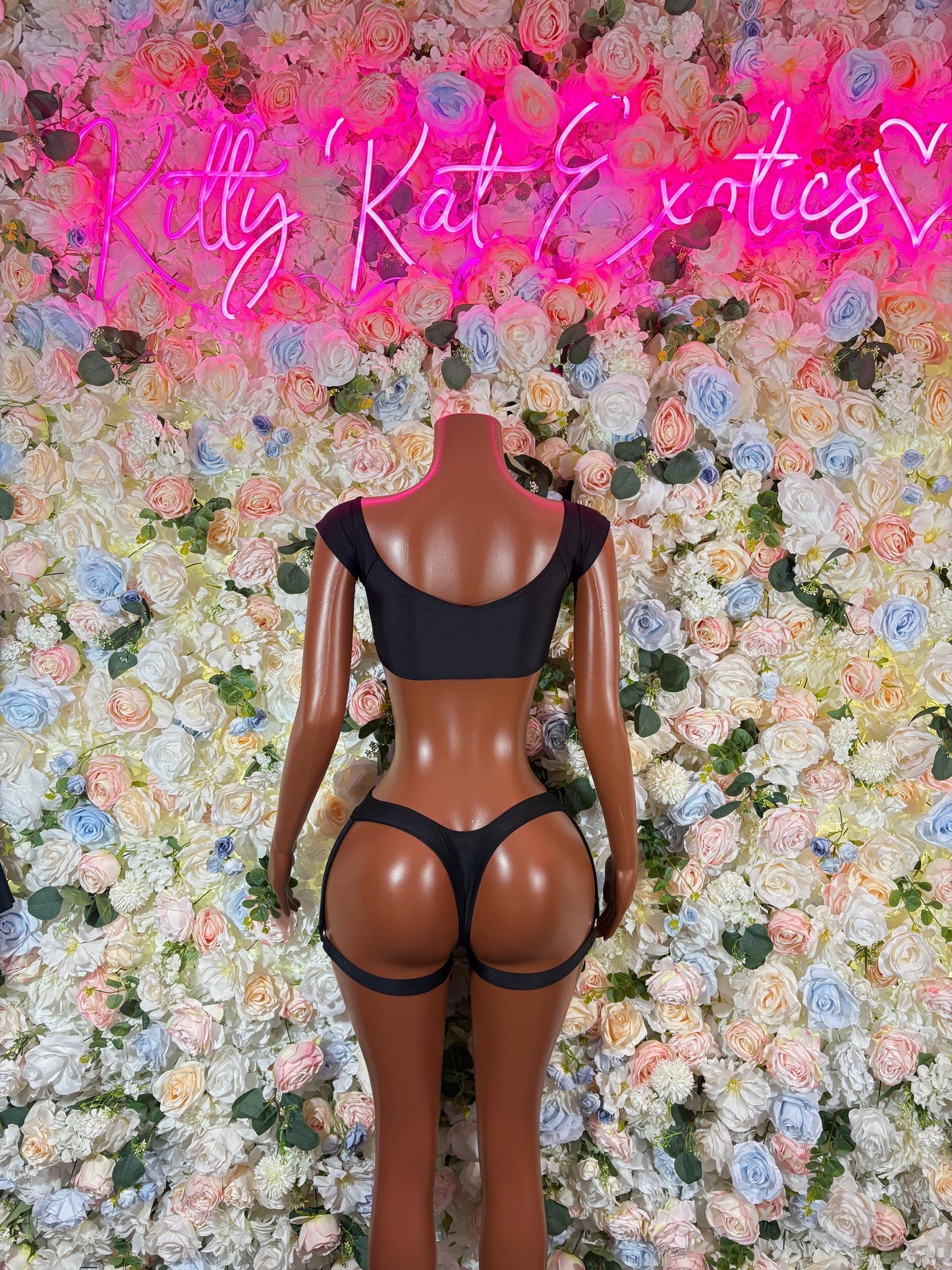 Bartender Exotic Dancewear Two-Piece Black Stunning Outfit for Parties, Night Out, or Special Occasions Fashion Bottlegirl