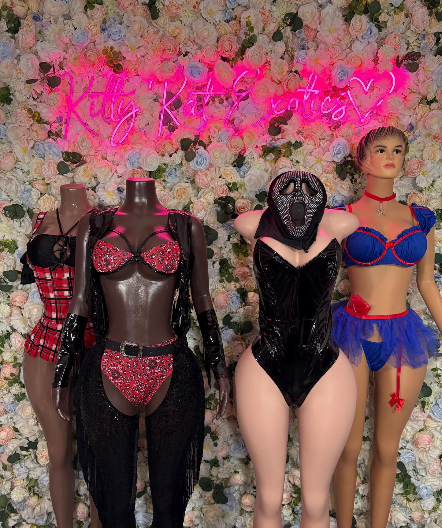 Schoolgirl Halloween Costumes Womens Cosplay Costume Bottlegirl Bartender Costume - (All Accessories Show In Photo Included)