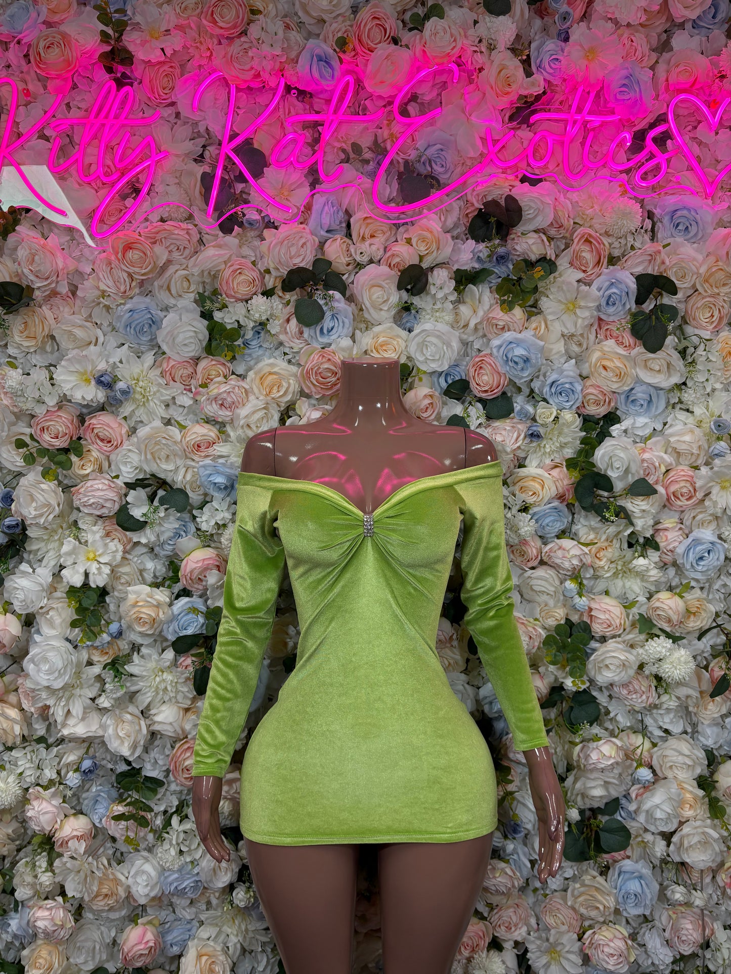 Green Velvet Festival Dress – l Exotic Date Nite Dress, Dancewear for Performers & Club Dress