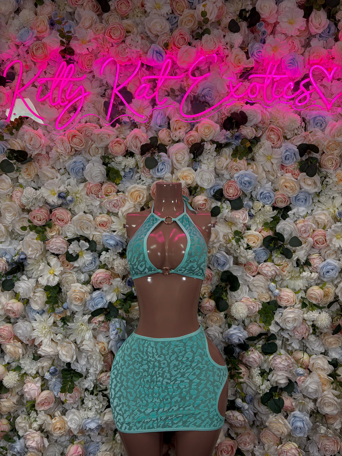 Bottle girl Mint Velvet Crop Top Mini Skirt Two Piece Rave Festival Outfit PlurRavewear