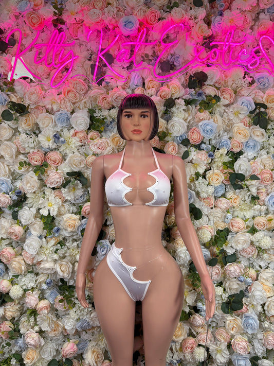 Summer White Bikini Two-Piece Cutoff Set Rave Oufit– Exotic Dance & Rave wear Clothing