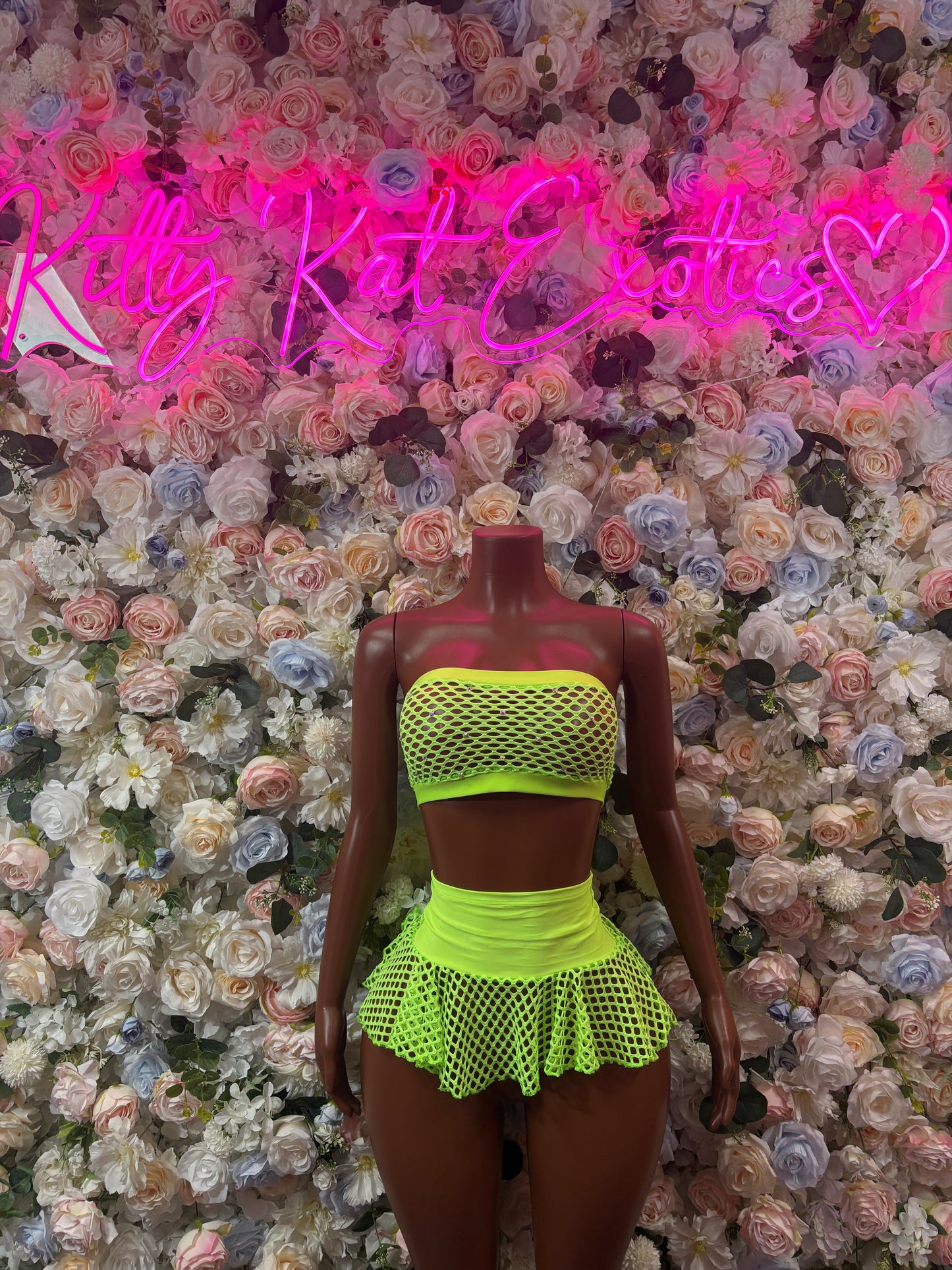 Neon Green Fishnet Rave Outfit – Two-Piece Skirt Set