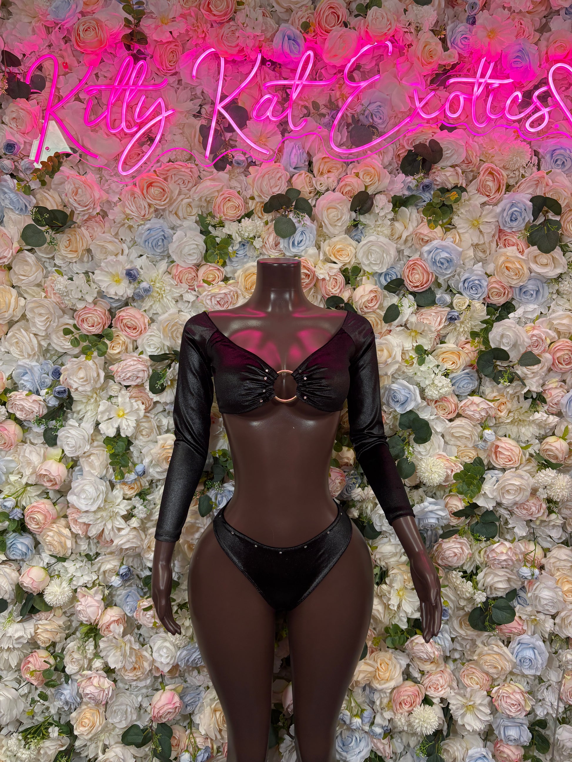 Black glossy crop top bikini set with long sleeves and V-neck front