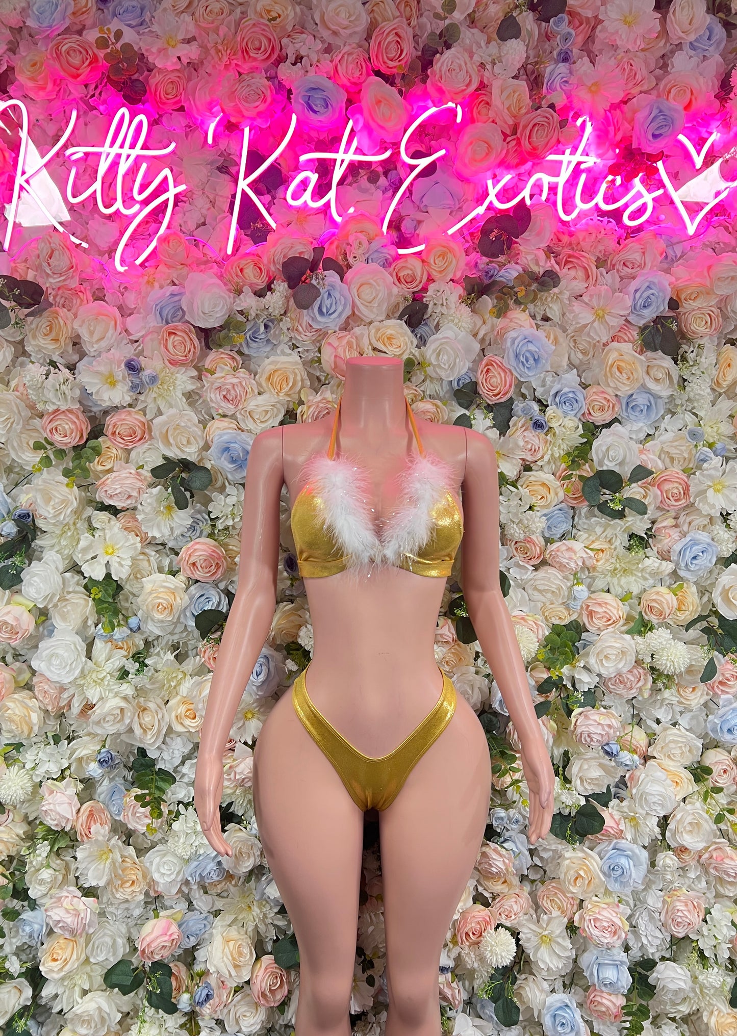 New Years Gold Metallic Two Piece Women – New Year’s Eve Outfit, Exotic Dancewear, Stage Performance Costume, Sexy Festival Wear