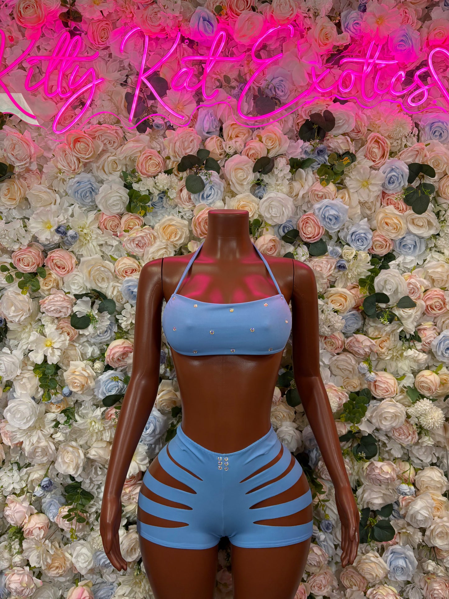 Blue two-piece festival outfit: halter crop top and striped high-waist shorts set