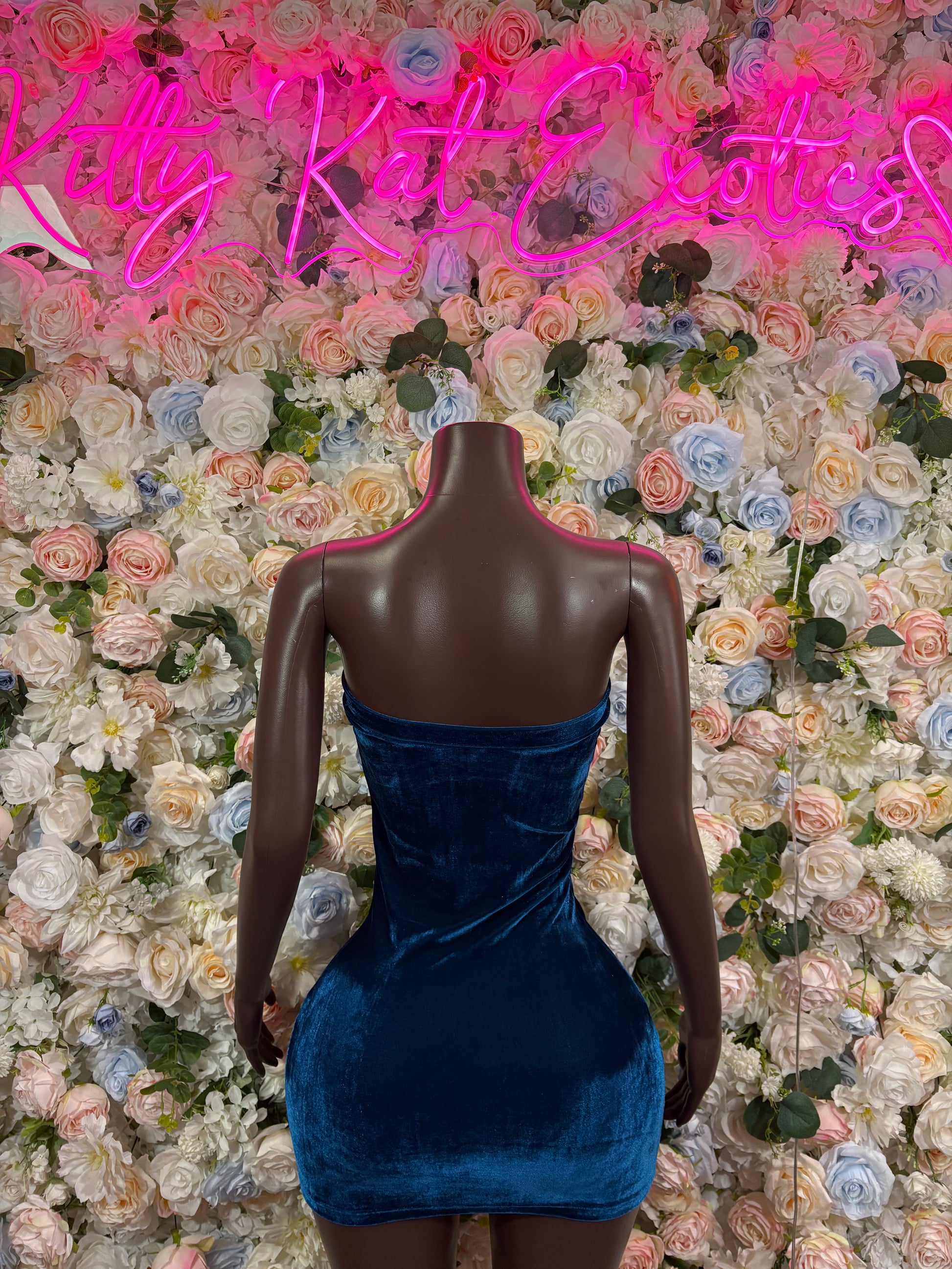 Velvet blue fitted mini dance dress with corset-style back and ruched silhouette