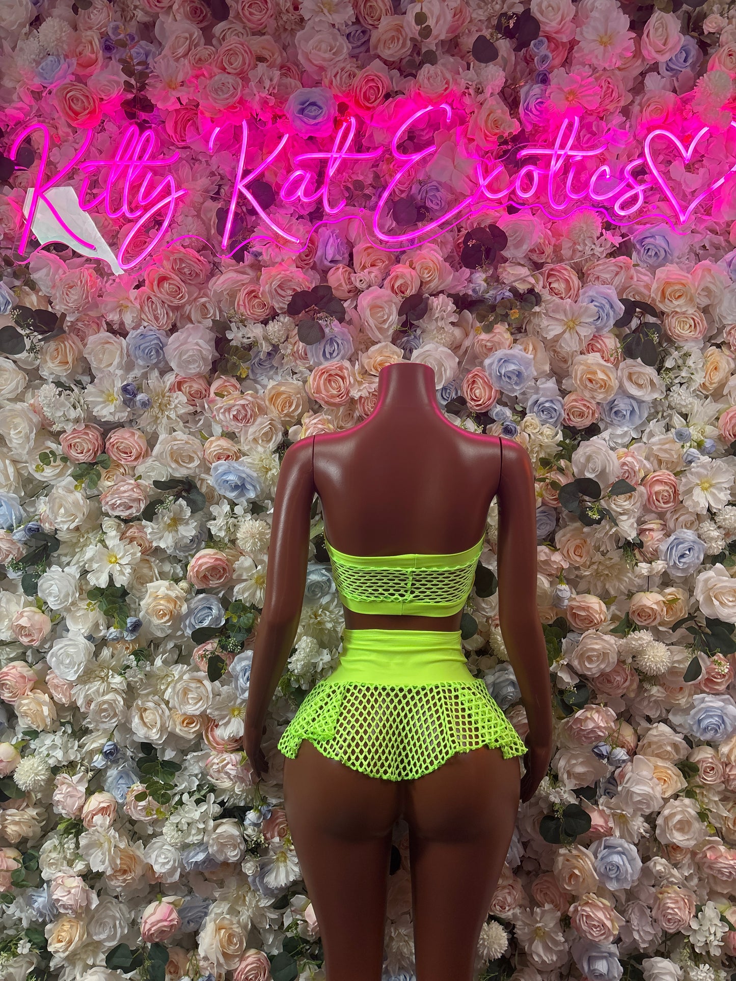 Neon Green Fishnet Rave Outfit – Two-Piece Skirt Set