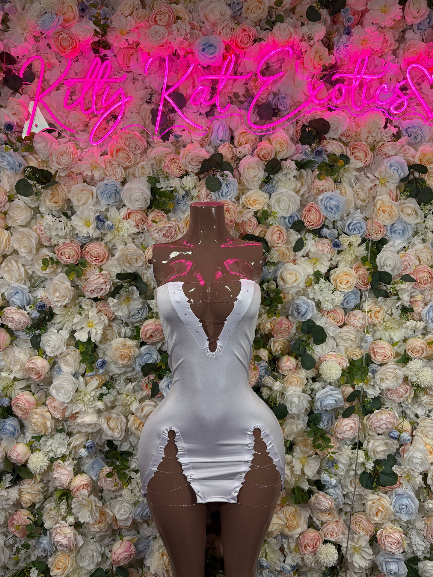 Dress White - Dress Exotic Dancewear for Performers, Raves, & Festival Clothing