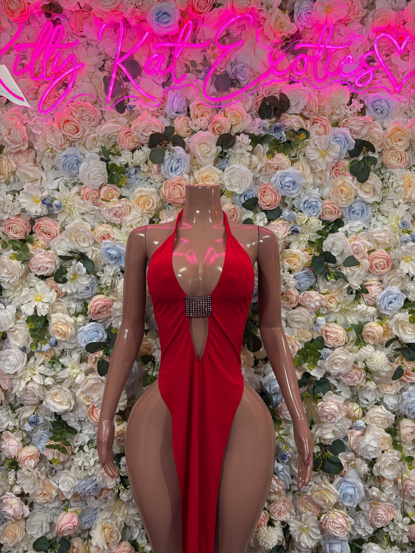 Summer Red Gown - Sexy Dance Costume, Sultry Clubwear Gown, Bold Performance Outfit, Trendy Party Dress