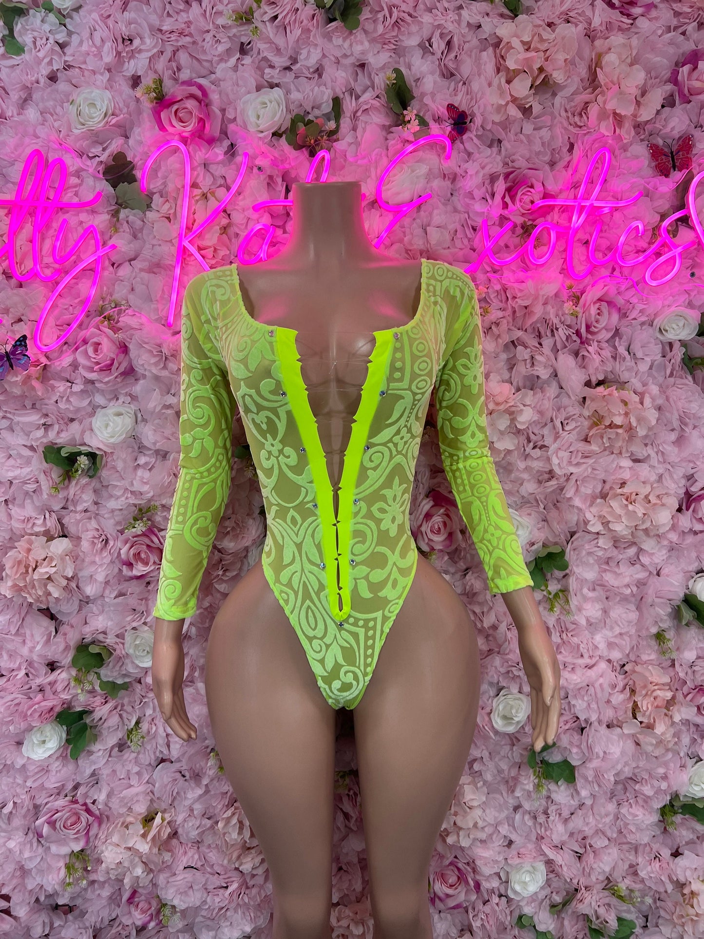 BBL Mannequin (Package #2)  Premium Display Mannequin | 7-10 Days Shipping | Please Read Description