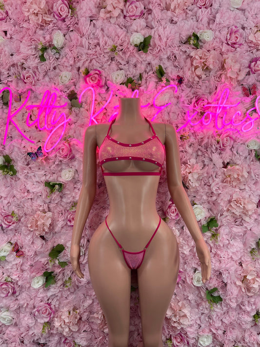 Two-Piece Pink Bikini  Cute Swimsuit Set for Beach, Pool, or Vacation | Stylish and Flattering Swimwear