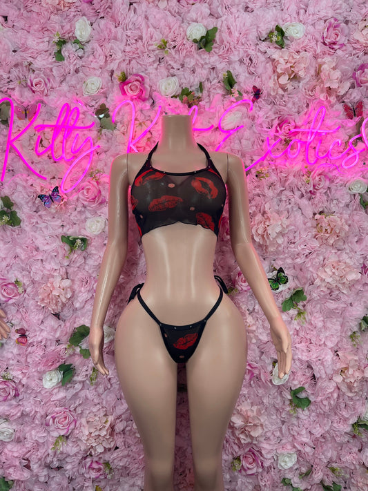 Two Piece Red Lips Mesh