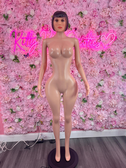 BBL Mannequin 'Katarina' Full Body with Head & Arms (Package #4)  Premium Display | 4-5 Weeks Shipping | Please Read Description
