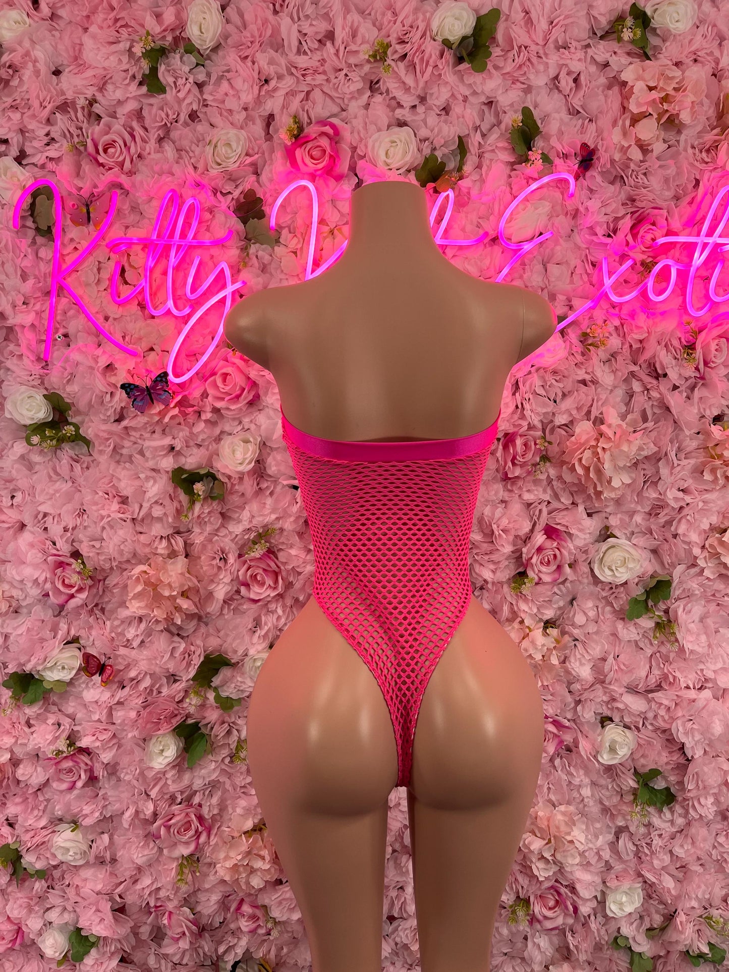 One Piece Fishnet Pink