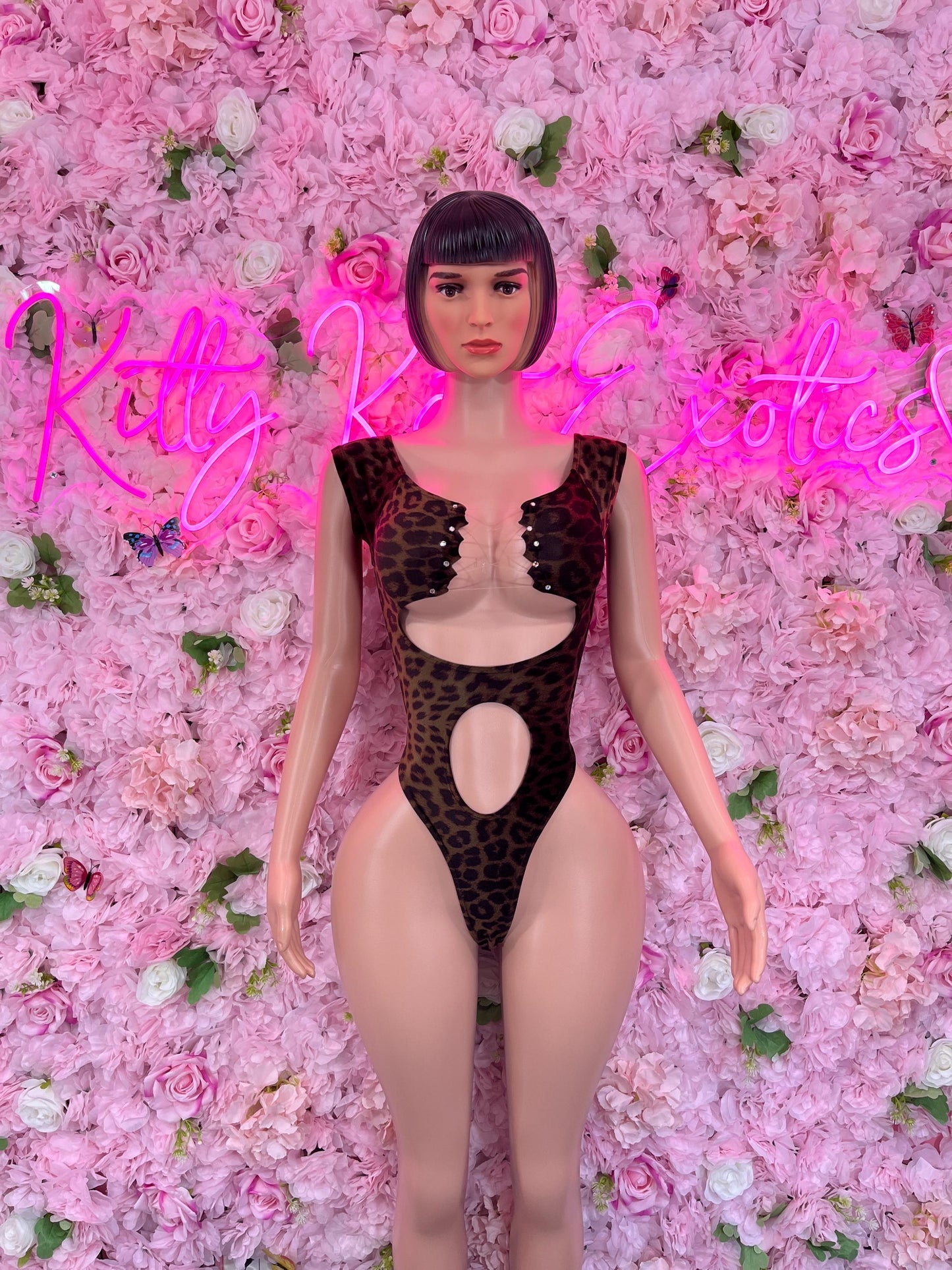 BBL Mannequin 'Katarina' Full Body with Head & Arms (Package #4)  Premium Display | 4-5 Weeks Shipping | Please Read Description