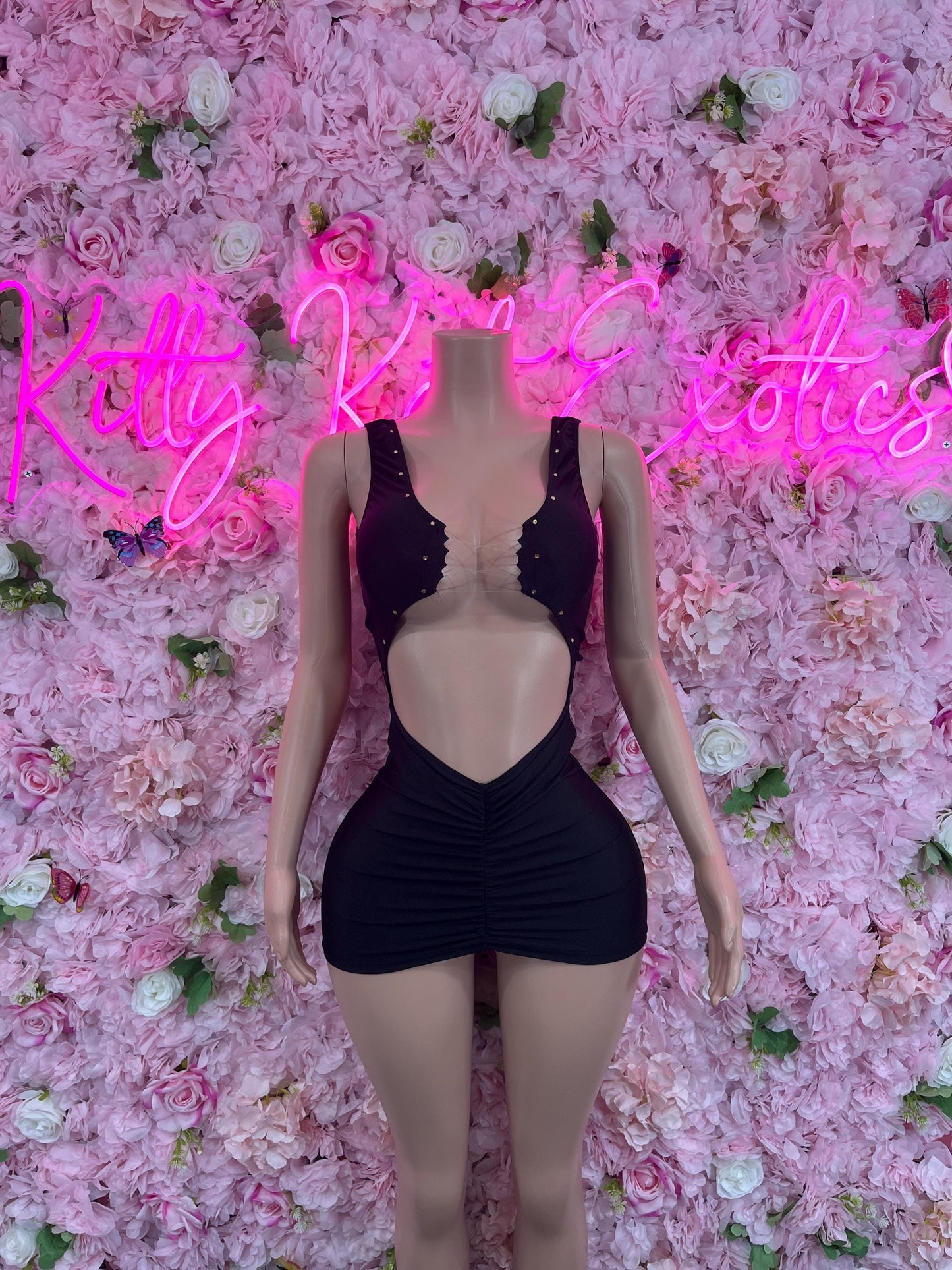 Black Dress  Classic Little Black Dress for Evening, Party, or Casual Wear | Stylish Womens FashionDress Black Womens Clothing