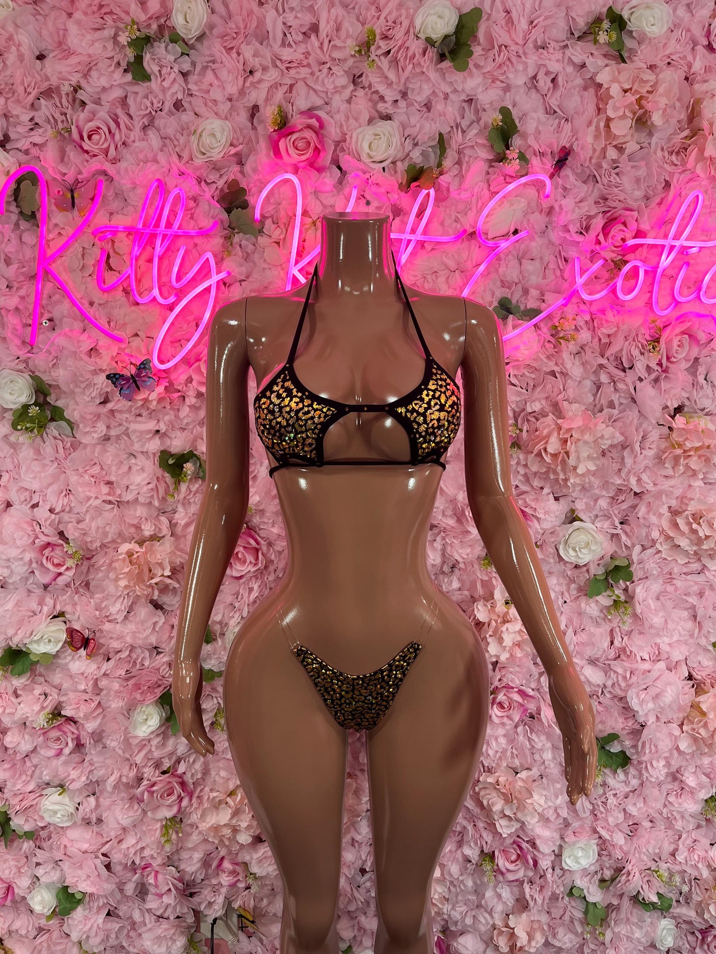 One Piece Gold/Black Bikini Bottlegirl Set Dancewear