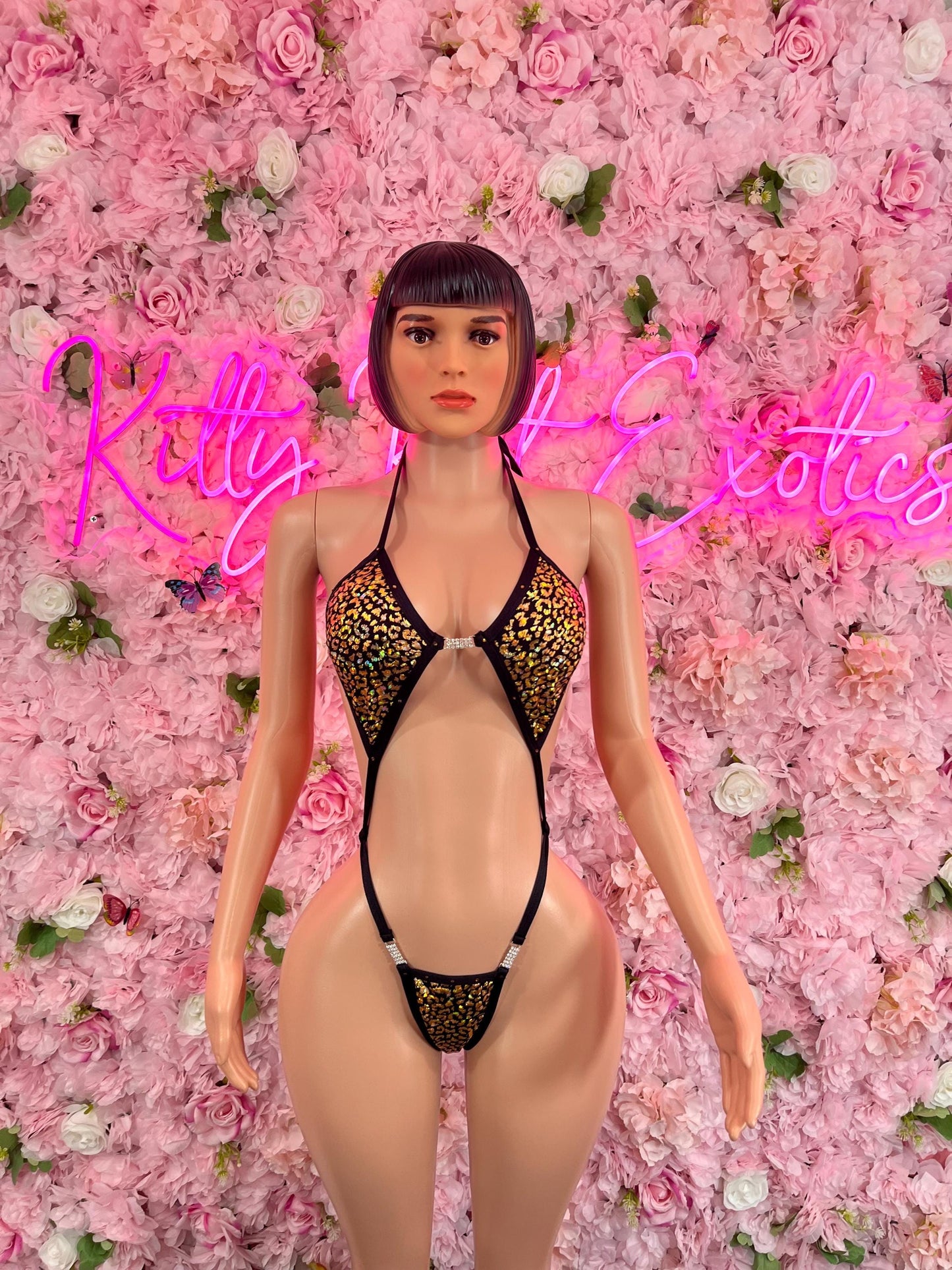 One Piece Gold/Black Bikini Bottlegirl Set Dancewear