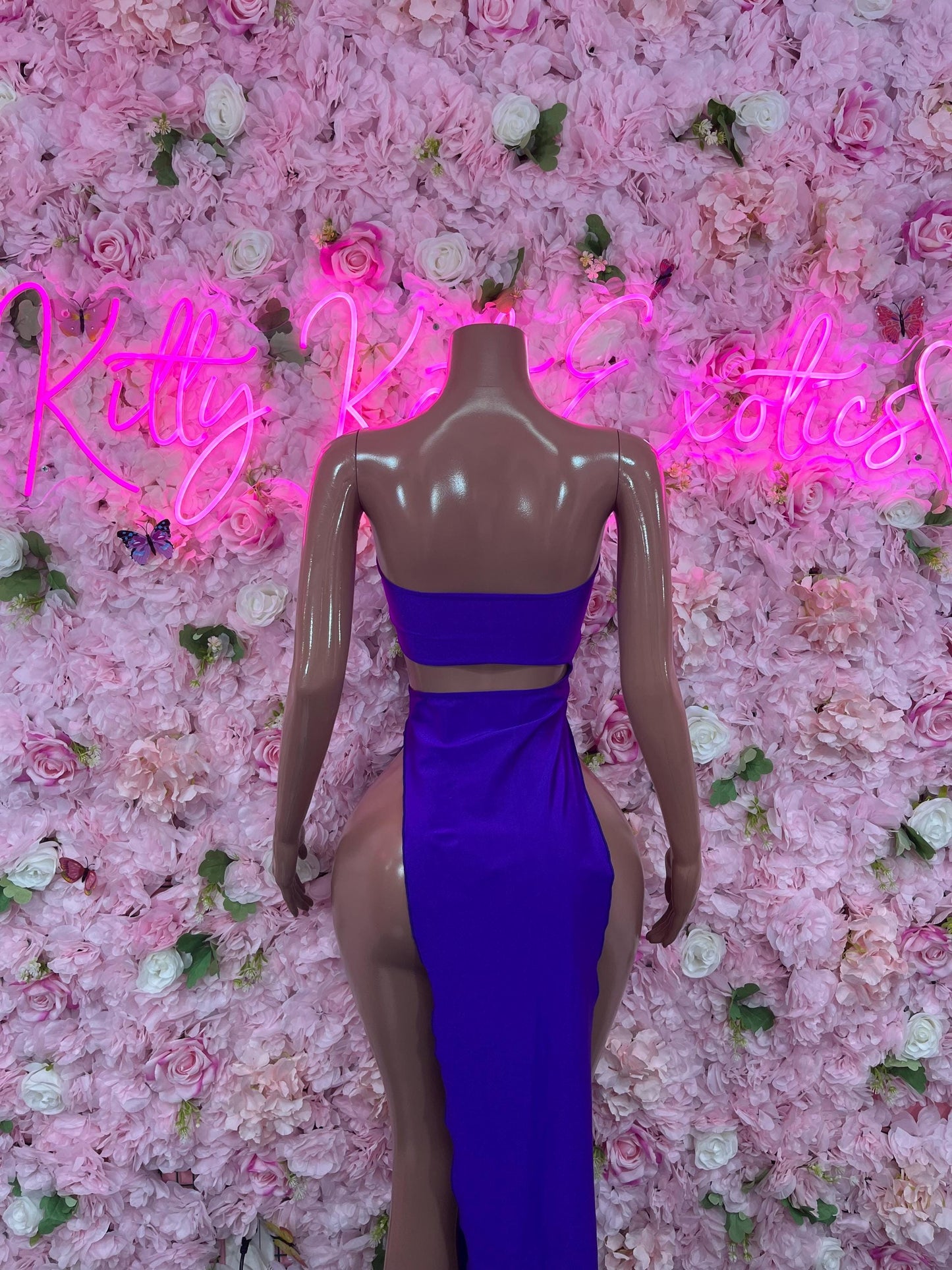 Gown Purple   Soft and Elegant Party, Evening, or Casual Wear | Luxurious Women's Fashion