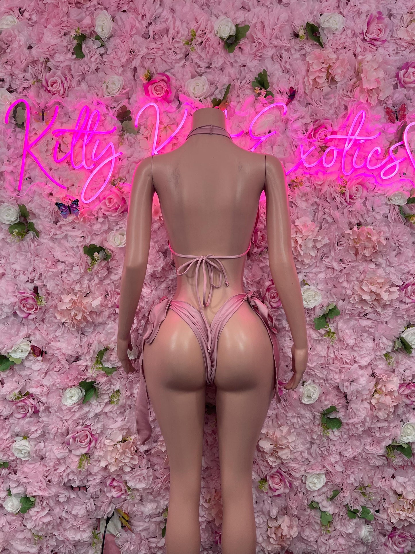 Ravewear Two-Piece Baby Pink    Exotic Dancewear for Performers, Raves, or Night Out | Bottle girl Outfits