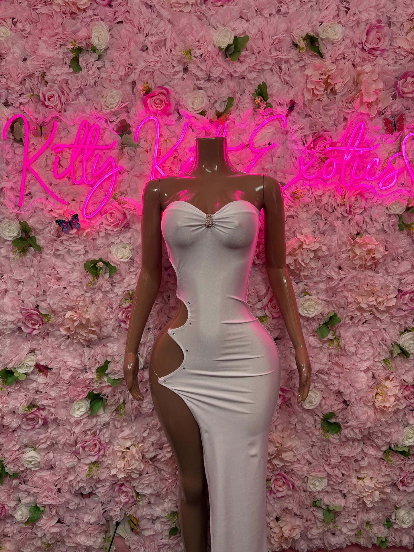 Womens Clothing White Gown  Sexy Party Outfit, Clubwear, or Night Out Fashion | Shiny and Bold Statement Look Womens Clothing