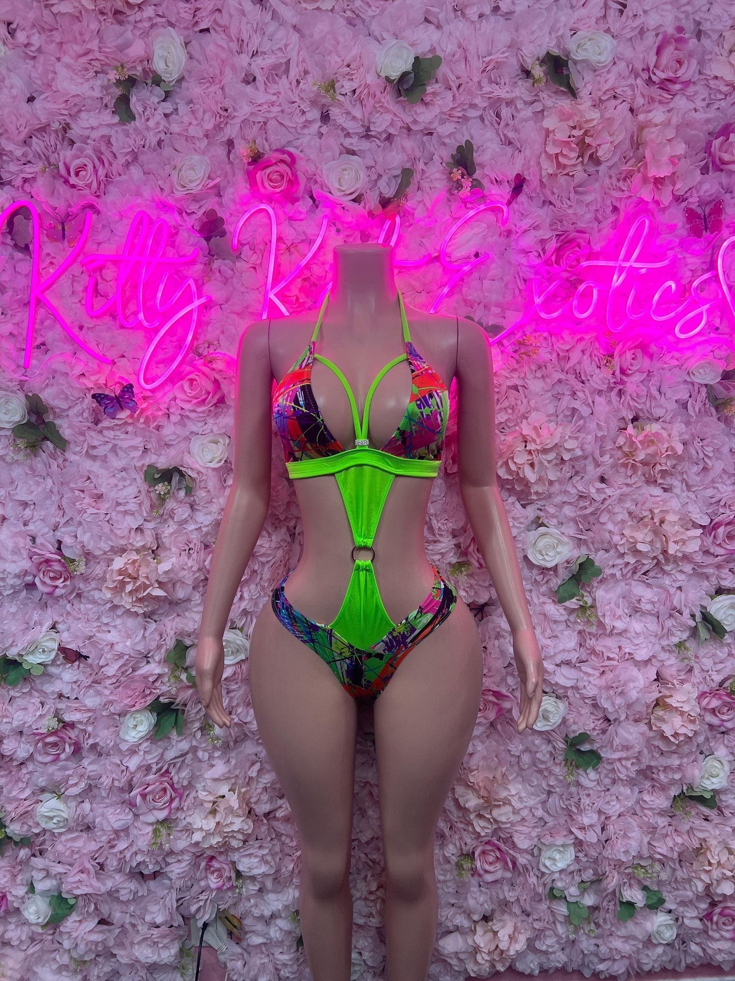 Festival Two-Piece Green Bikini  Cute Swimsuit Set for Beach, Pool, or Vacation | Exotic Dancewear Festival wear