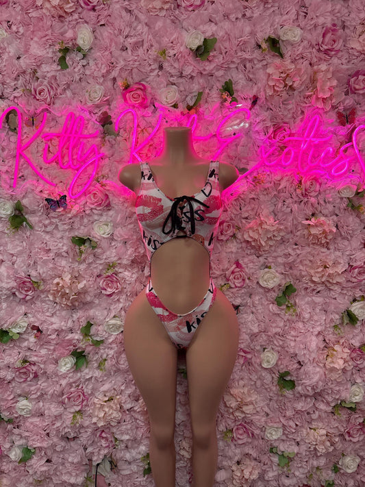 Valentines Day One-Piece Kisses Bodysuit Set - Sexy Romantic Outfit for Date Night - Cute Gift for Her