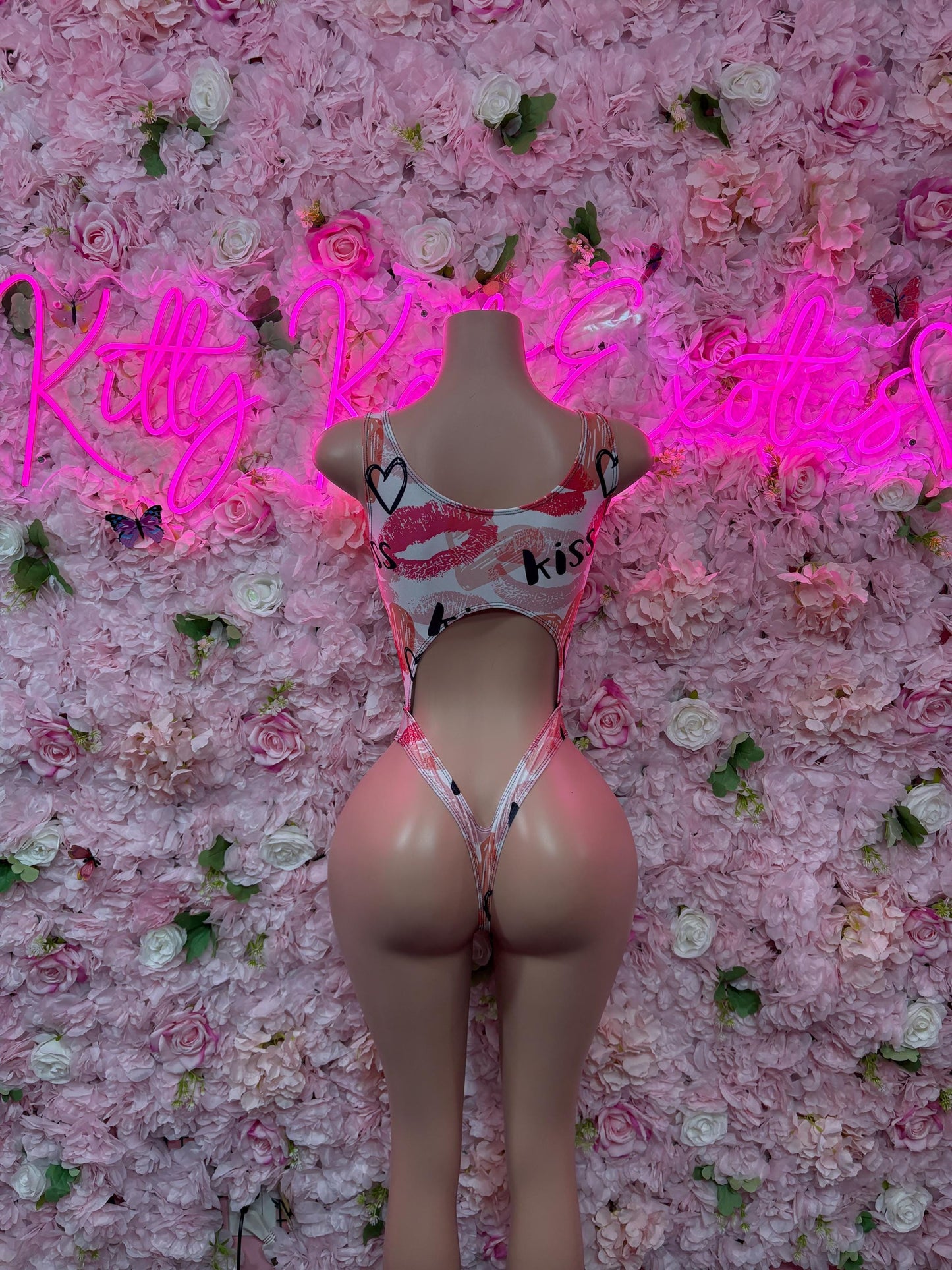 Valentines Day One-Piece Kisses Bodysuit Set - Sexy Romantic Outfit for Date Night - Cute Gift for Her