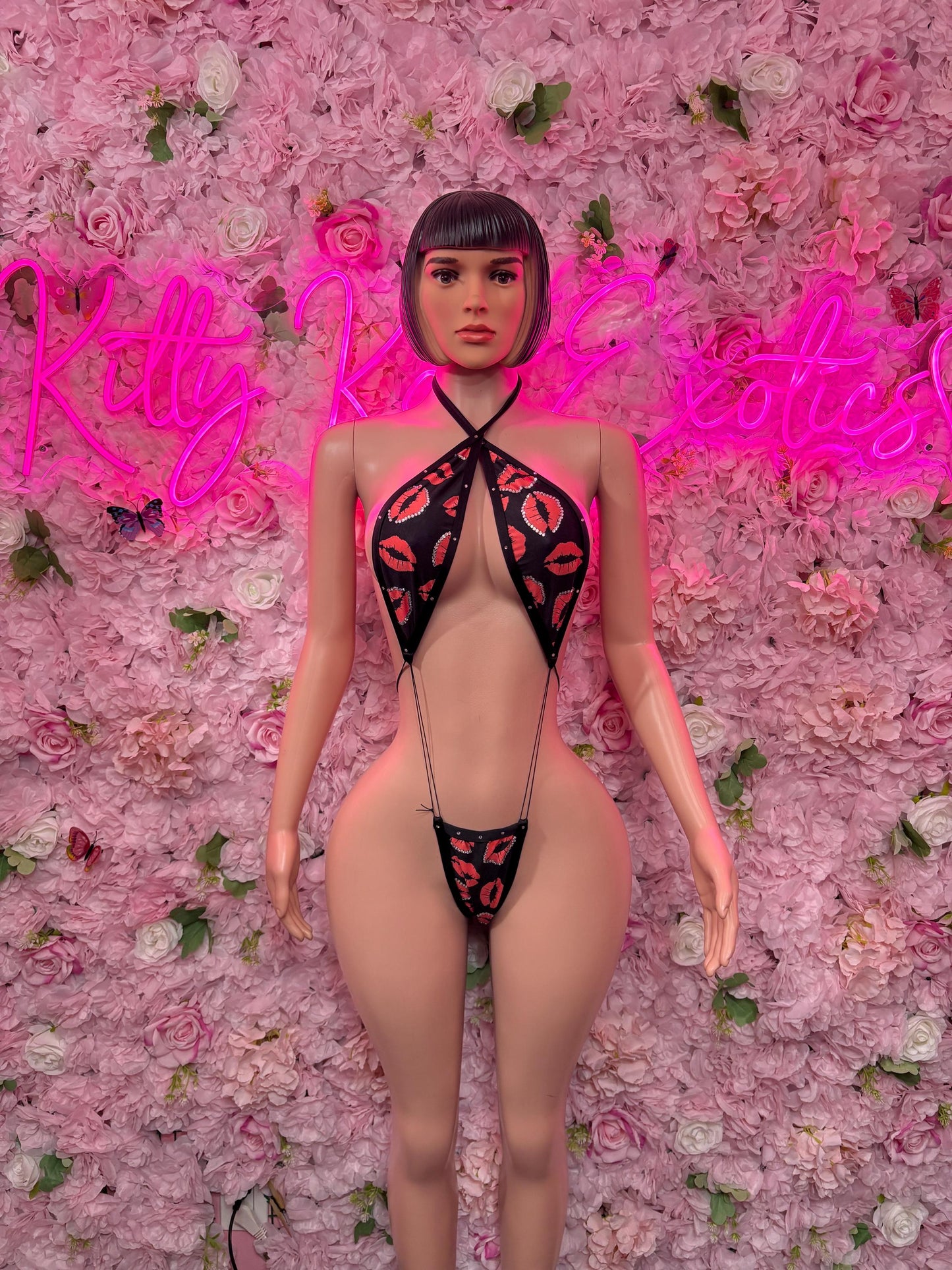 Womens Valentines Day One-Piece Slingshot  - Sexy Hearts Romantic Outfit for Date Night - Cute Gift for Her
