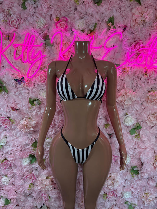 Sports Referee Costume Set - Two Piece Sports Bikini  for Women - Halloween, Rave, Clubwear, Game Day, Roleplay, Festival Look