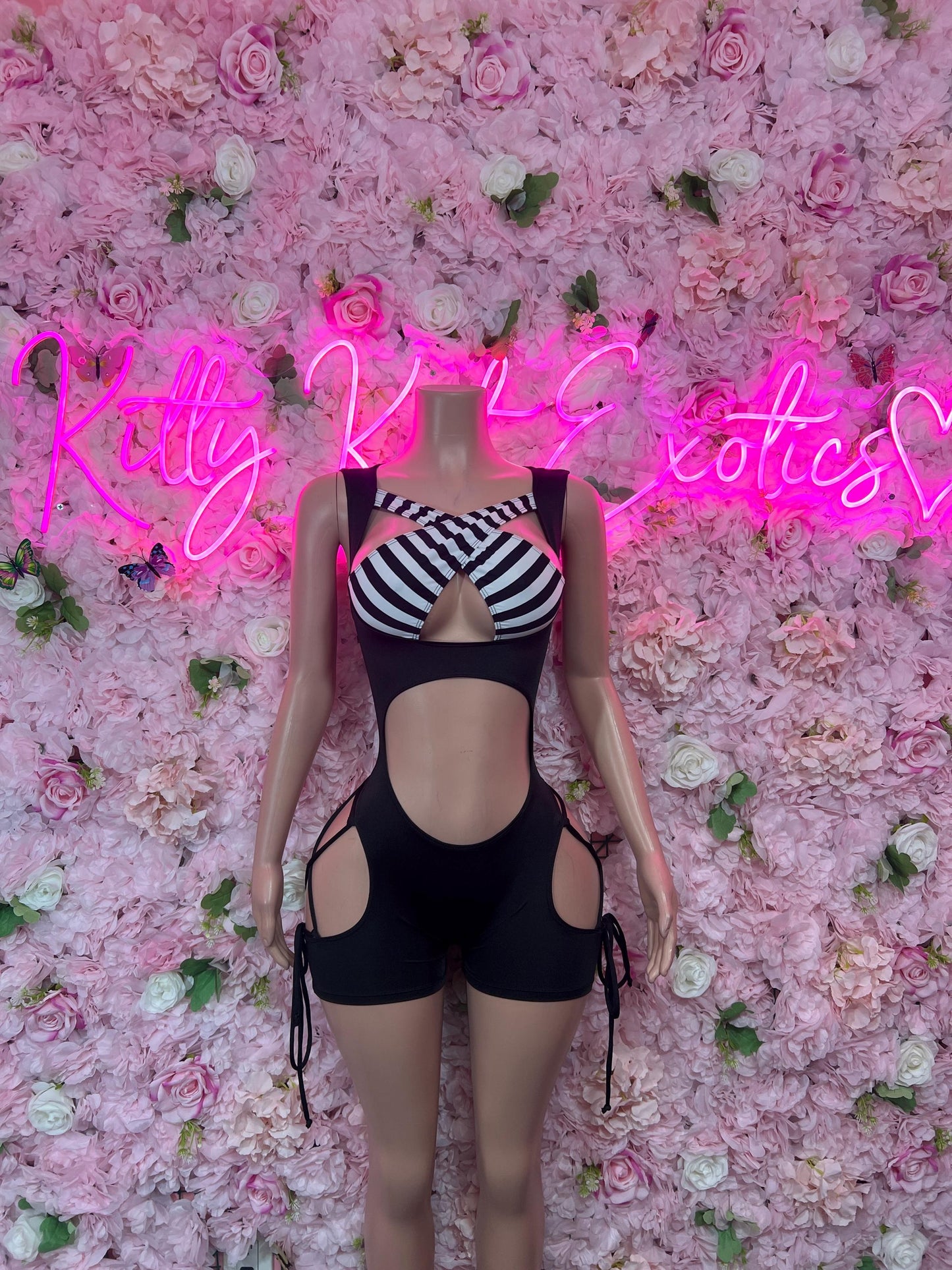 Bottlegirl Referee Costume Set - One-Piece Sports Bodysuit for Halloween, Game Day, Clubwear, Sports Bar,  Roleplay & Festivals