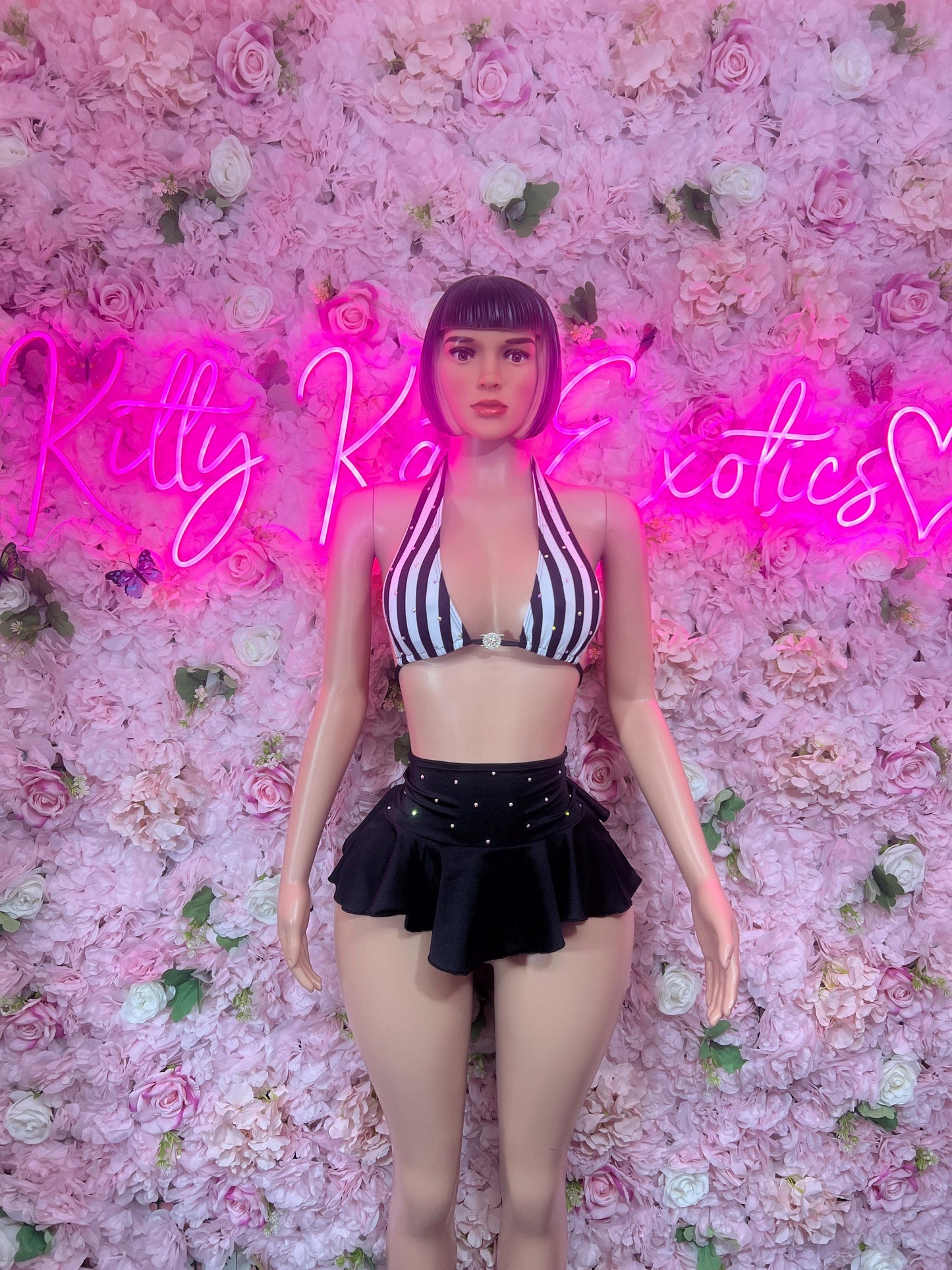 Referee Costume Set - Two-Piece Sports Skirt for Halloween, Game Day, Clubwear, Sports Bar,  Roleplay & Festivals