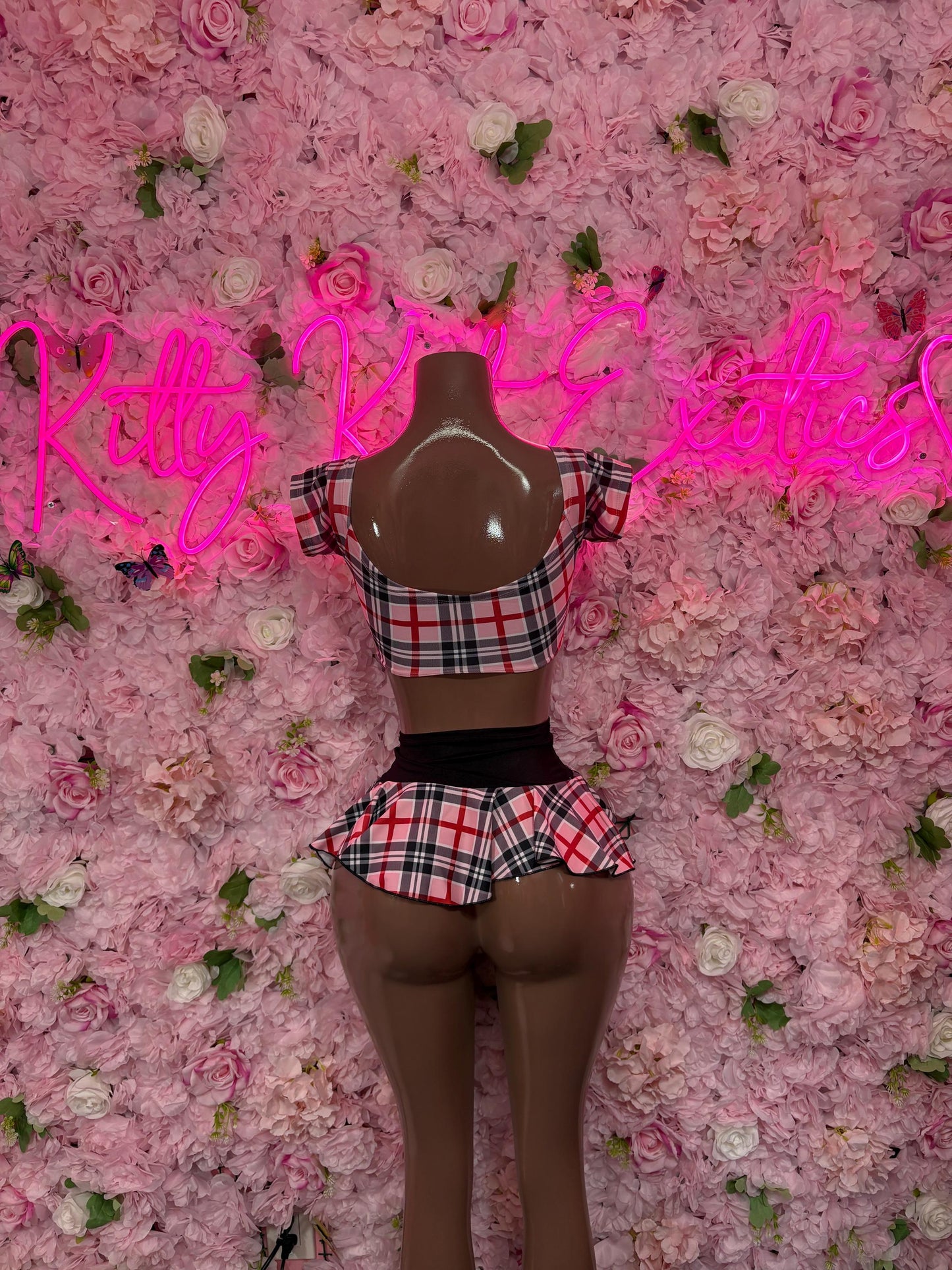 Rave Wear Two Piece Pink Skirt Set, Rave Outfit for Performers, Raves, or Night Out | Bottle girl Outfits