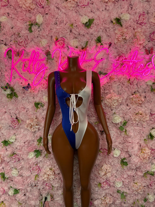 El Salvador Flag Bodysuit Set | Two-Piece Swimsuit | Festival Outfit |El Salvadaorian Bikini | Country Flag Swimwear | Beachwear | Carnival