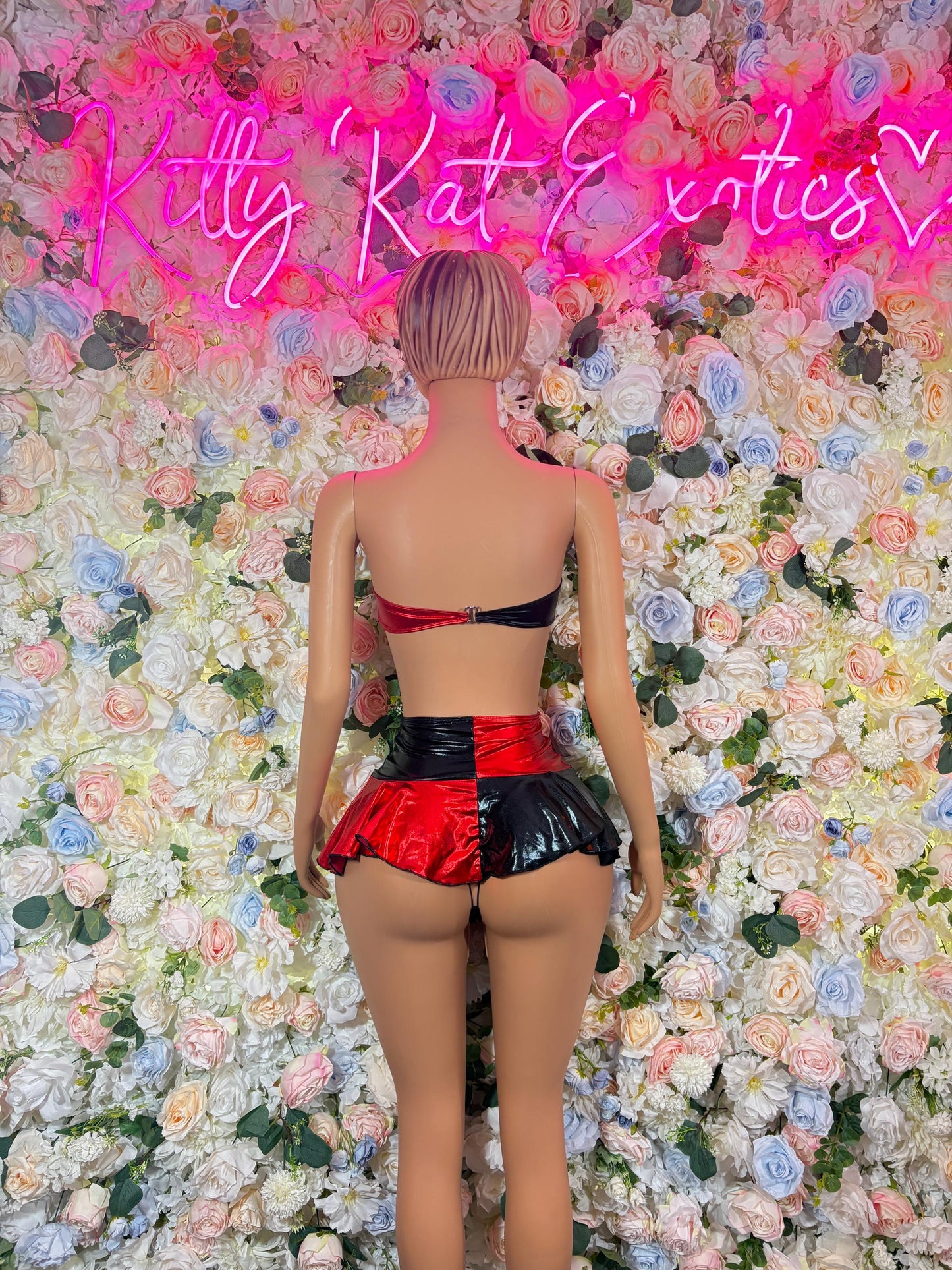 Cosplay Harley Quinn Costume Two Piece Skirt Set   Halloween, Comic Con, Rave Wear Festival Wear