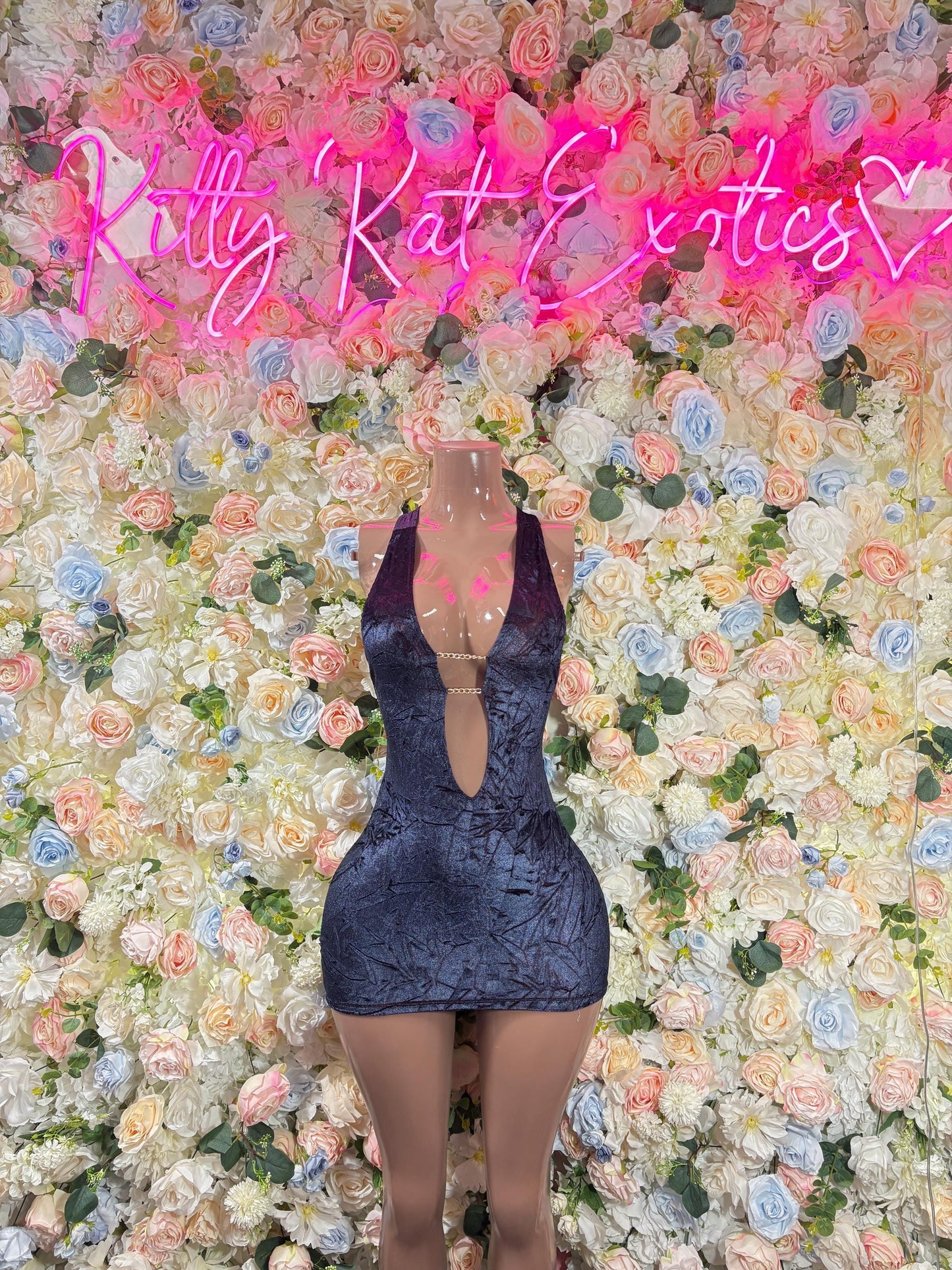 Exotic Dancewear Dress Black - Sexy Latin Dance Costume, Sultry Clubwear Gown, Bold Performance Outfit, Trendy Party Dress