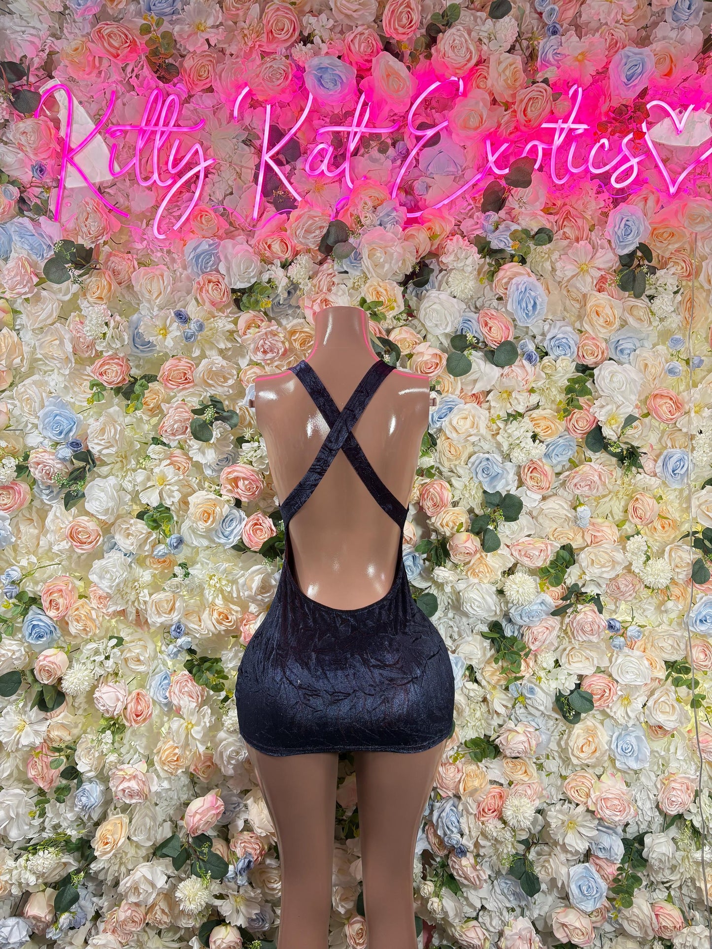 Exotic Dancewear Dress Black - Sexy Latin Dance Costume, Sultry Clubwear Gown, Bold Performance Outfit, Trendy Party Dress