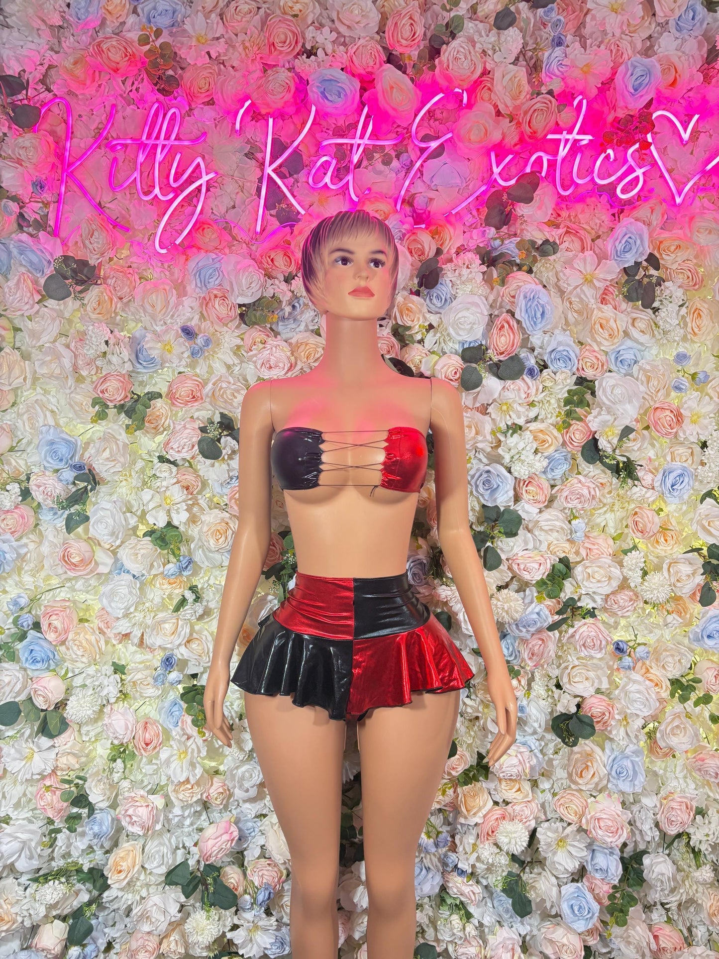 Cosplay Harley Quinn Costume Two Piece Skirt Set   Halloween, Comic Con, Rave Wear Festival Wear