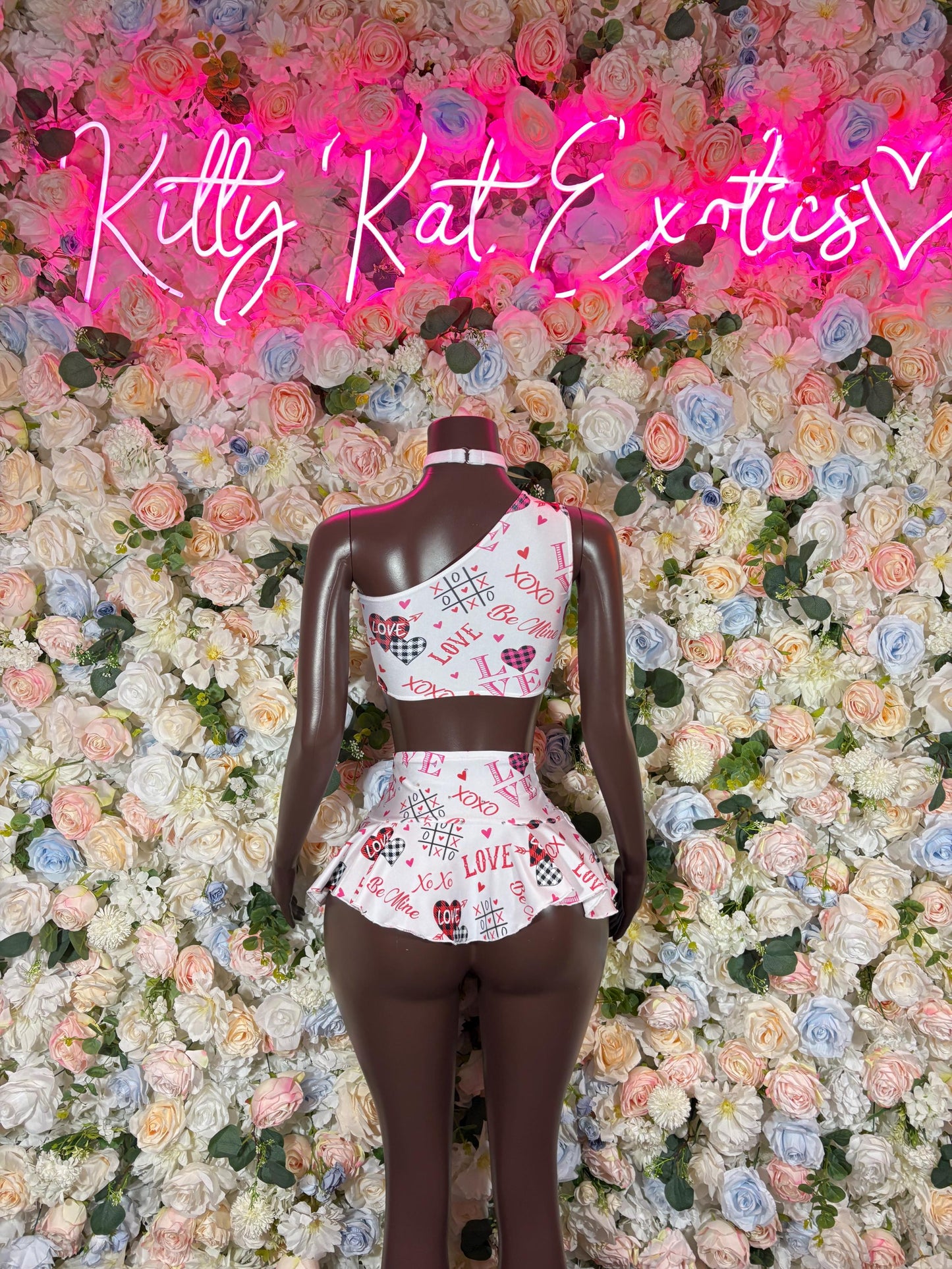 Cosplay Two-Piece Heart Skirt Set  School Girl  Sexy Bartender  | Rave Wear Festival wear Role Play Costume