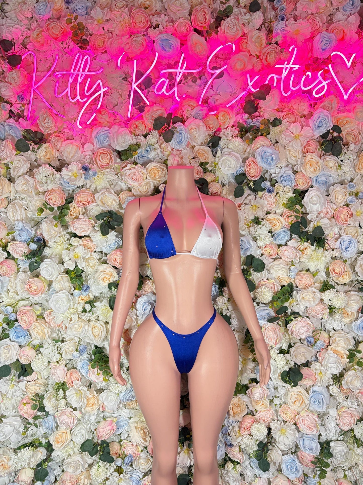 El Salvador Flag Bodysuit Set | Two-Piece Swimsuit | Festival Outfit |El Salvadaorian Bikini | Country Flag Swimwear | Beachwear | Carnival