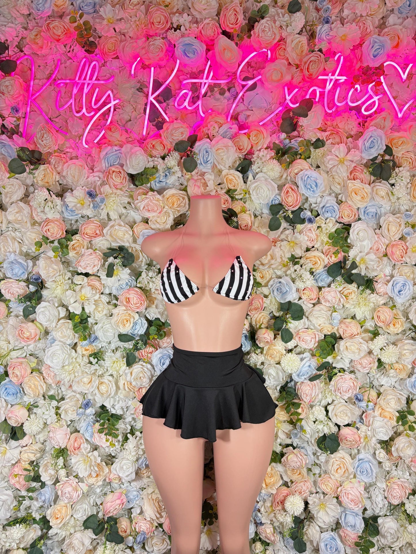 Bartender Referee Set - Two-Piece Sports Skirt for Halloween, Game Day, Clubwear, Sports Bar,  Roleplay & Festivals