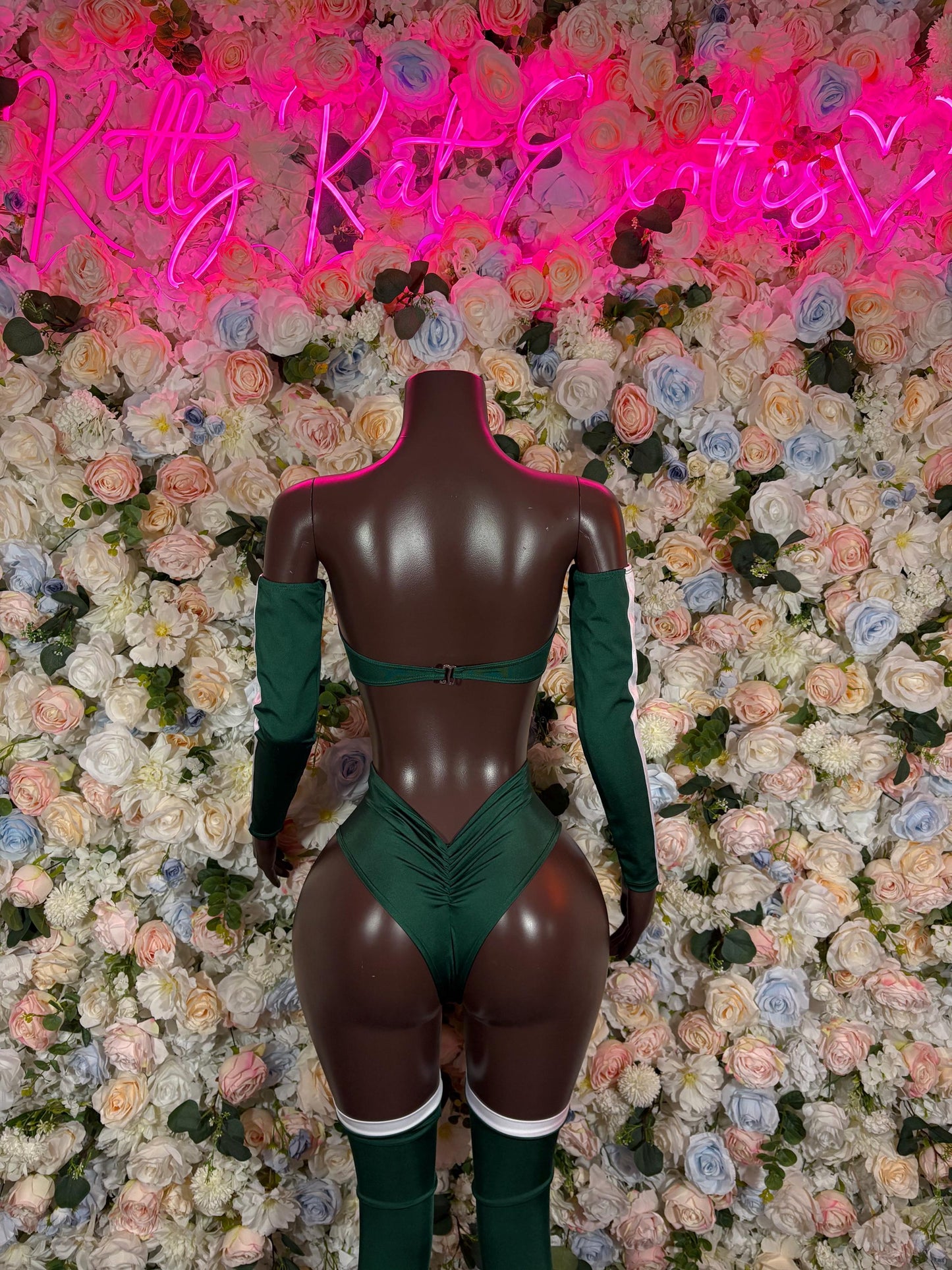 Sexy Adult Green Tracksuit Cosplay Costume | Numbered Player Outfit for Halloween | Group Party Game-Inspired Attire