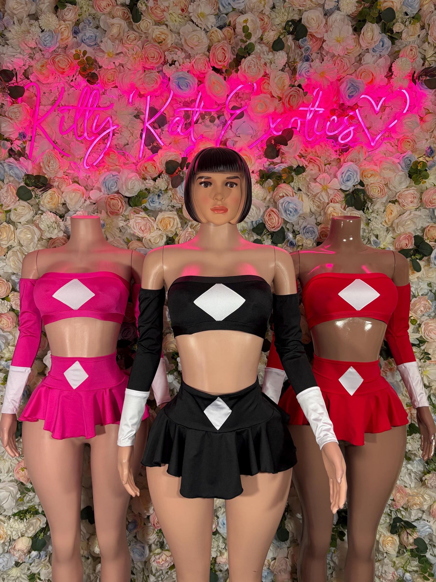 Halloween Costume Power Ranger Two Piece Pink With Sleeves for Women, Bottlegirl Bartender Outfit, Cosplay